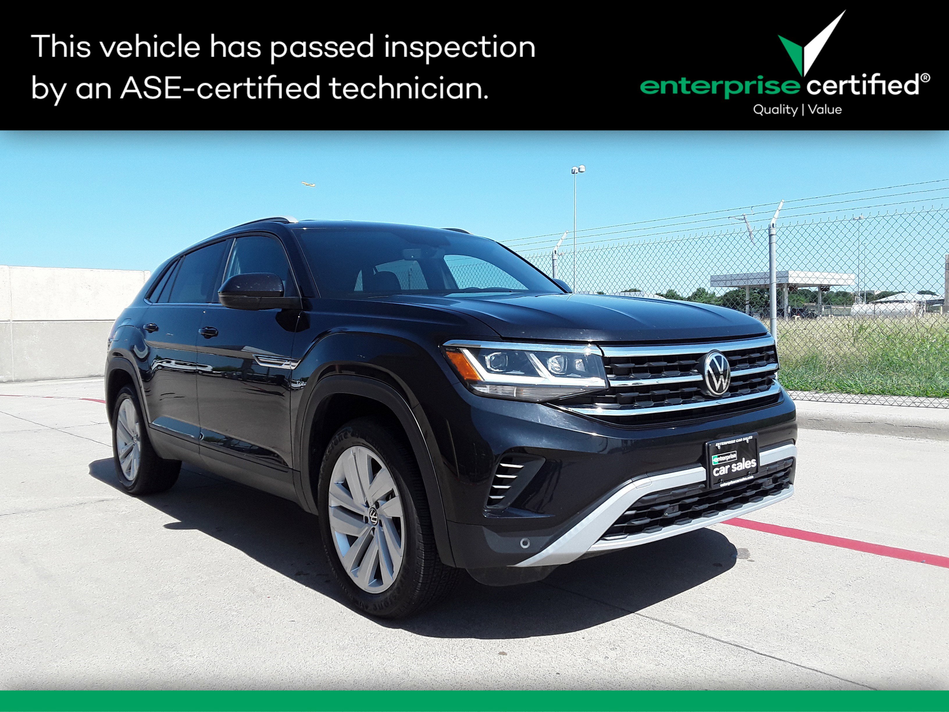 Used 2022 Volkswagen Atlas Cross Sport 2.0T SE w/Technology 4MOTION