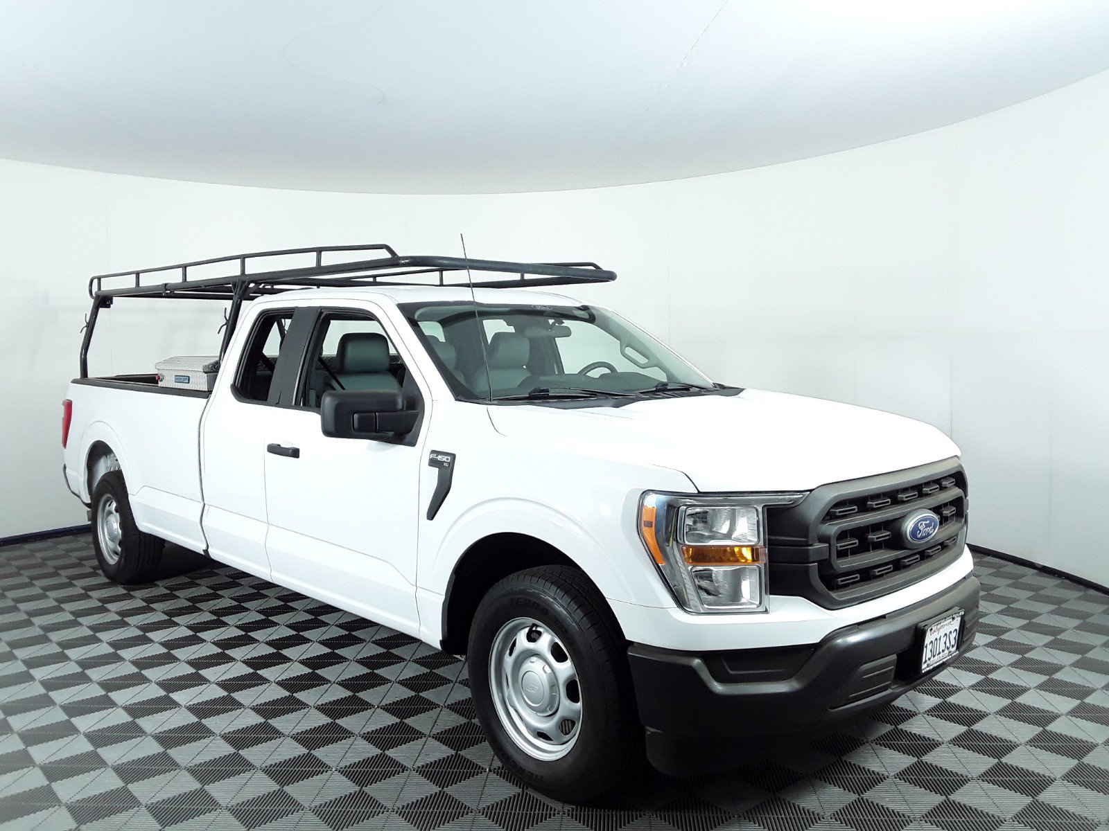 2022 Ford F-150 XL 2WD SuperCab 8' Box