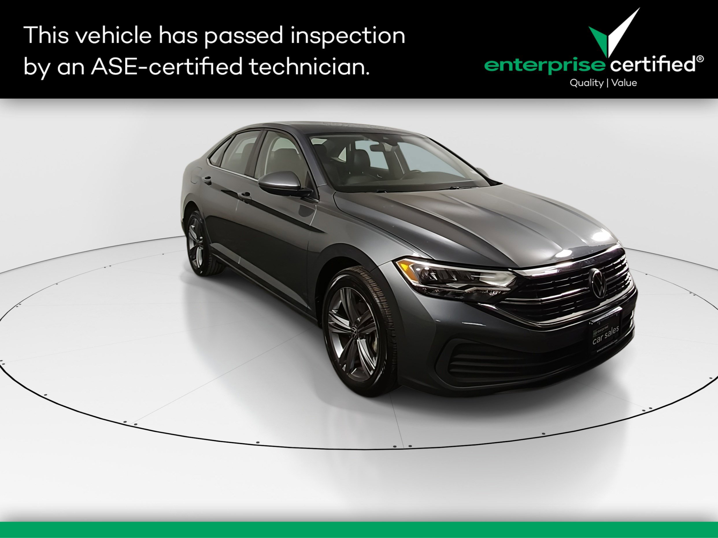 Used 2024 Volkswagen Jetta SE Auto
