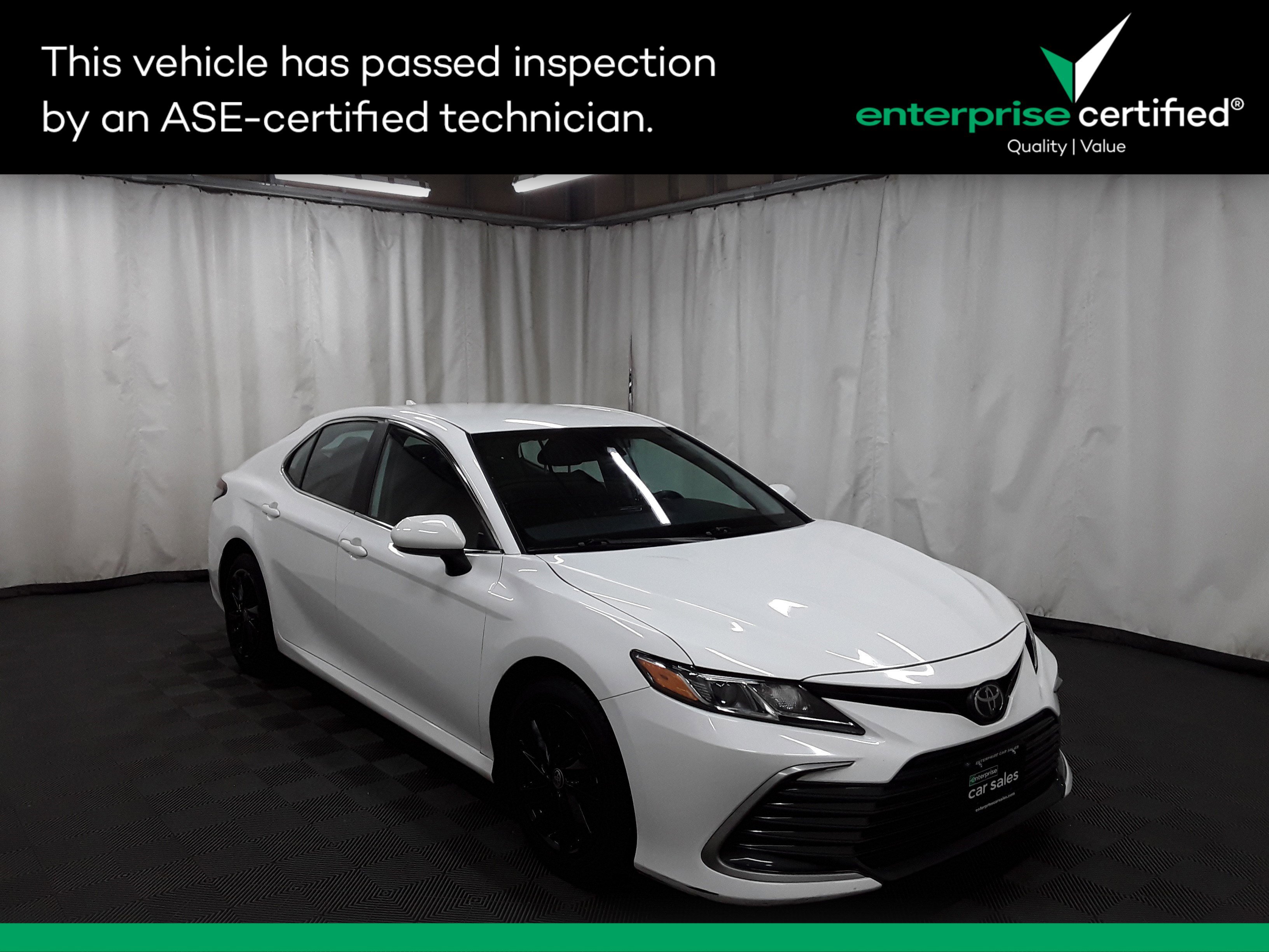 2022 Toyota Camry LE Auto