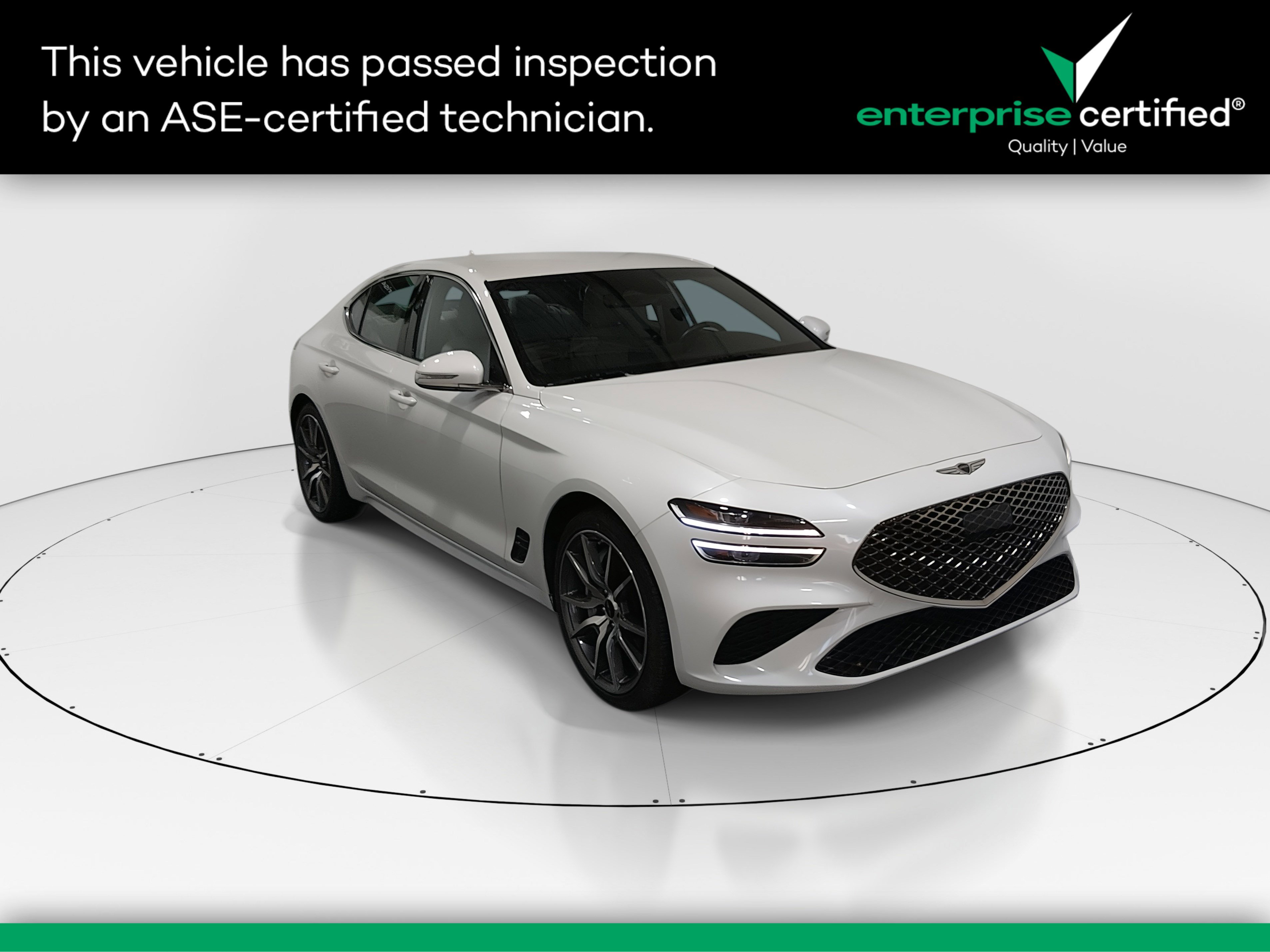 2024 GENESIS G70 Standard's photo