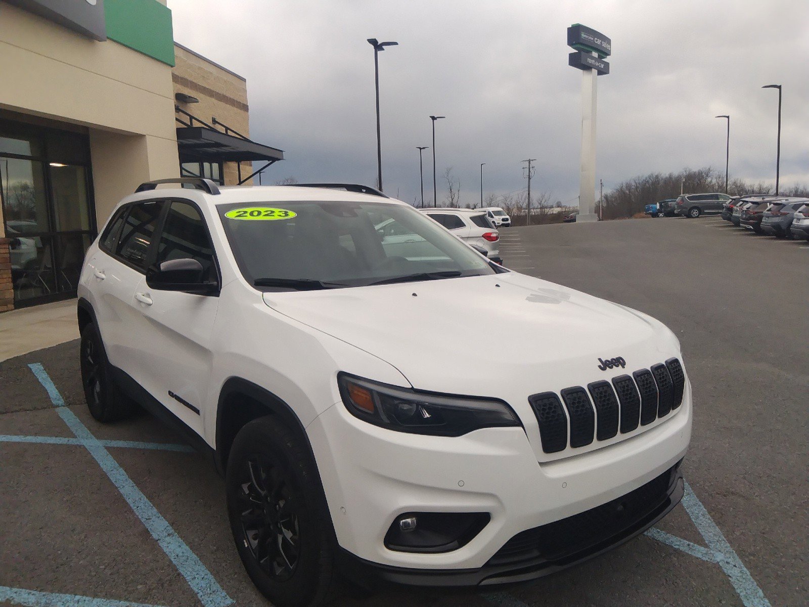 2023 Jeep Cherokee Altitude Lux 4x4