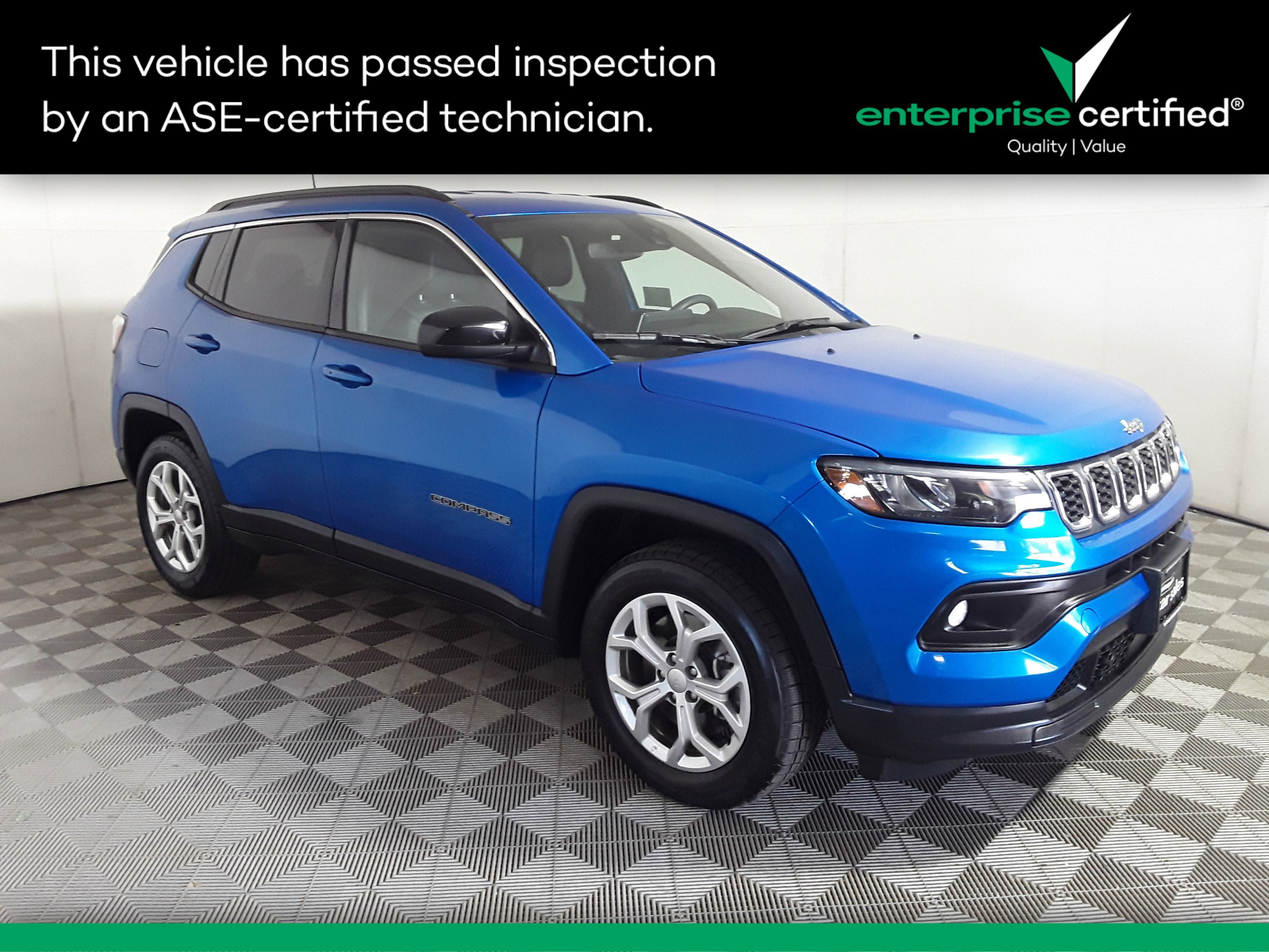 2024 Jeep Compass Latitude's photo