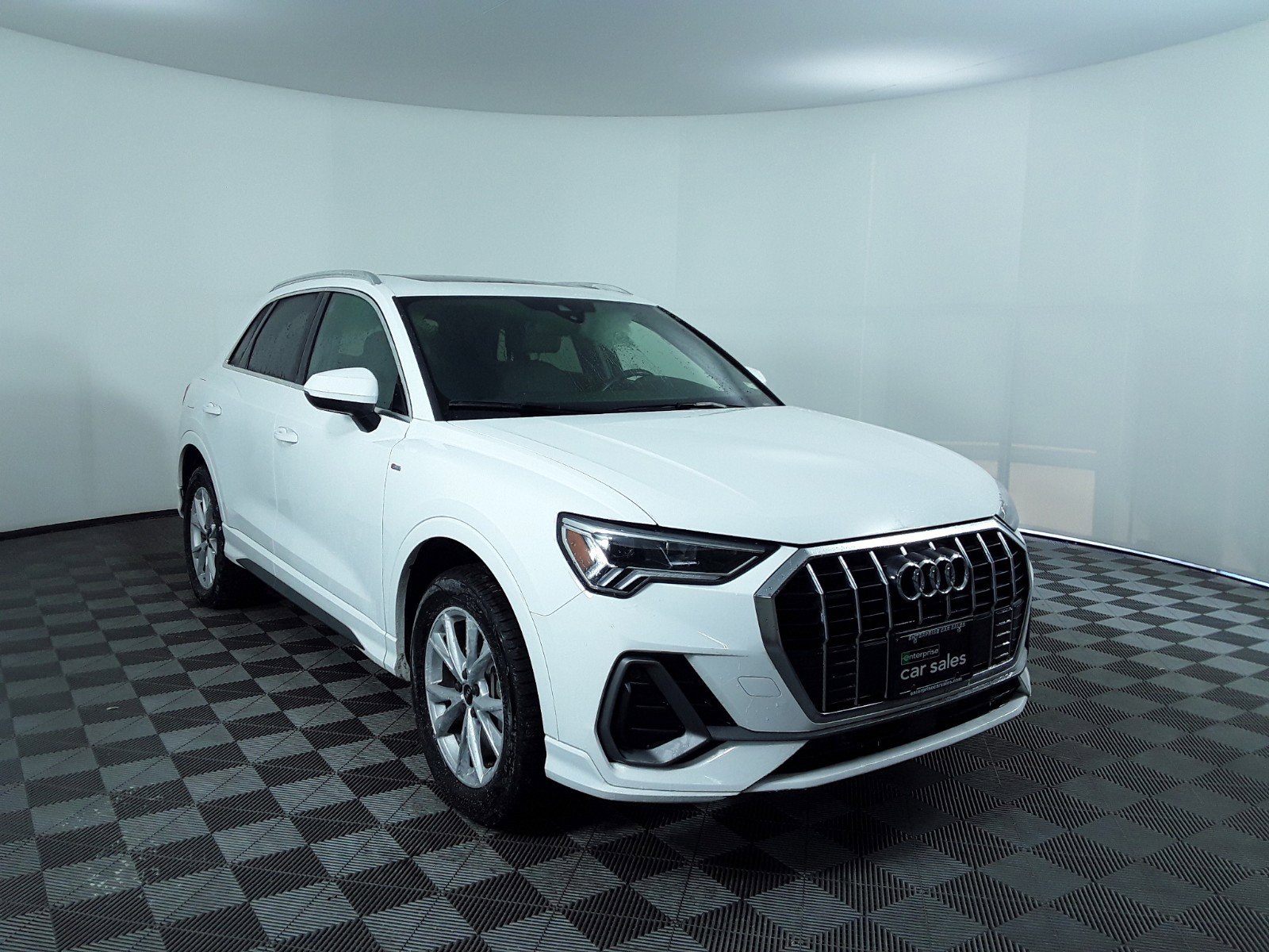 2023 Audi Q3 S line Premium 45 TFSI quattro