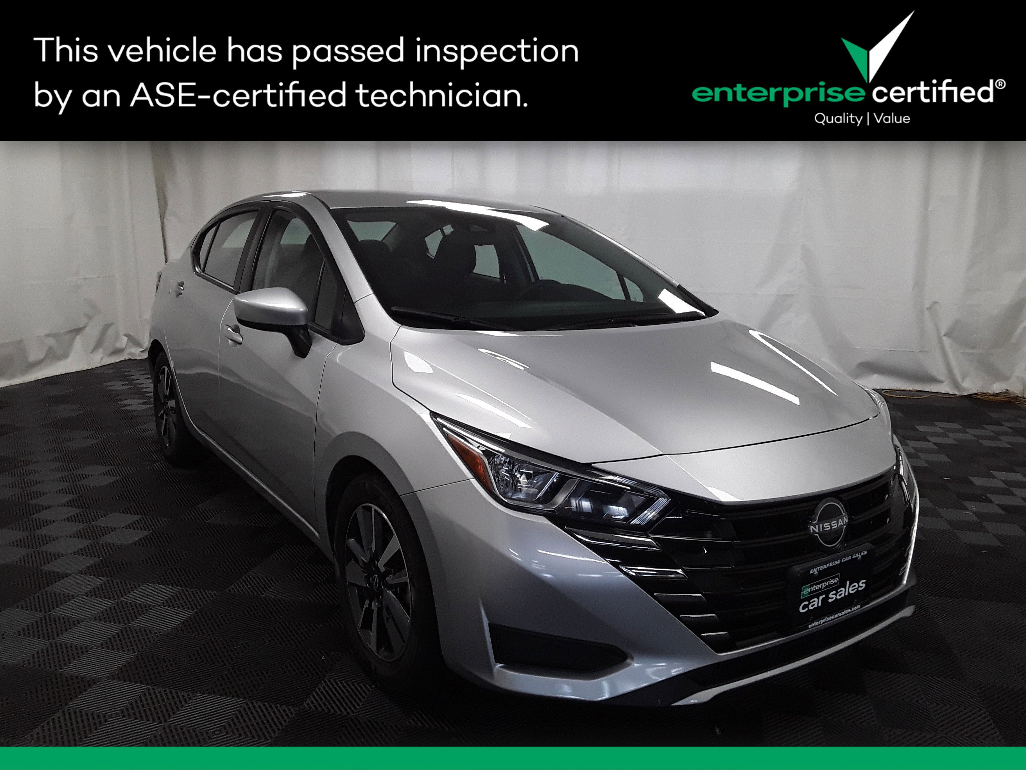 Used 2023 Nissan Versa SV CVT