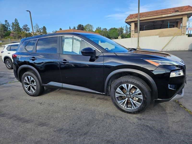 2023 Nissan Rogue FWD SV *Ltd Avail*