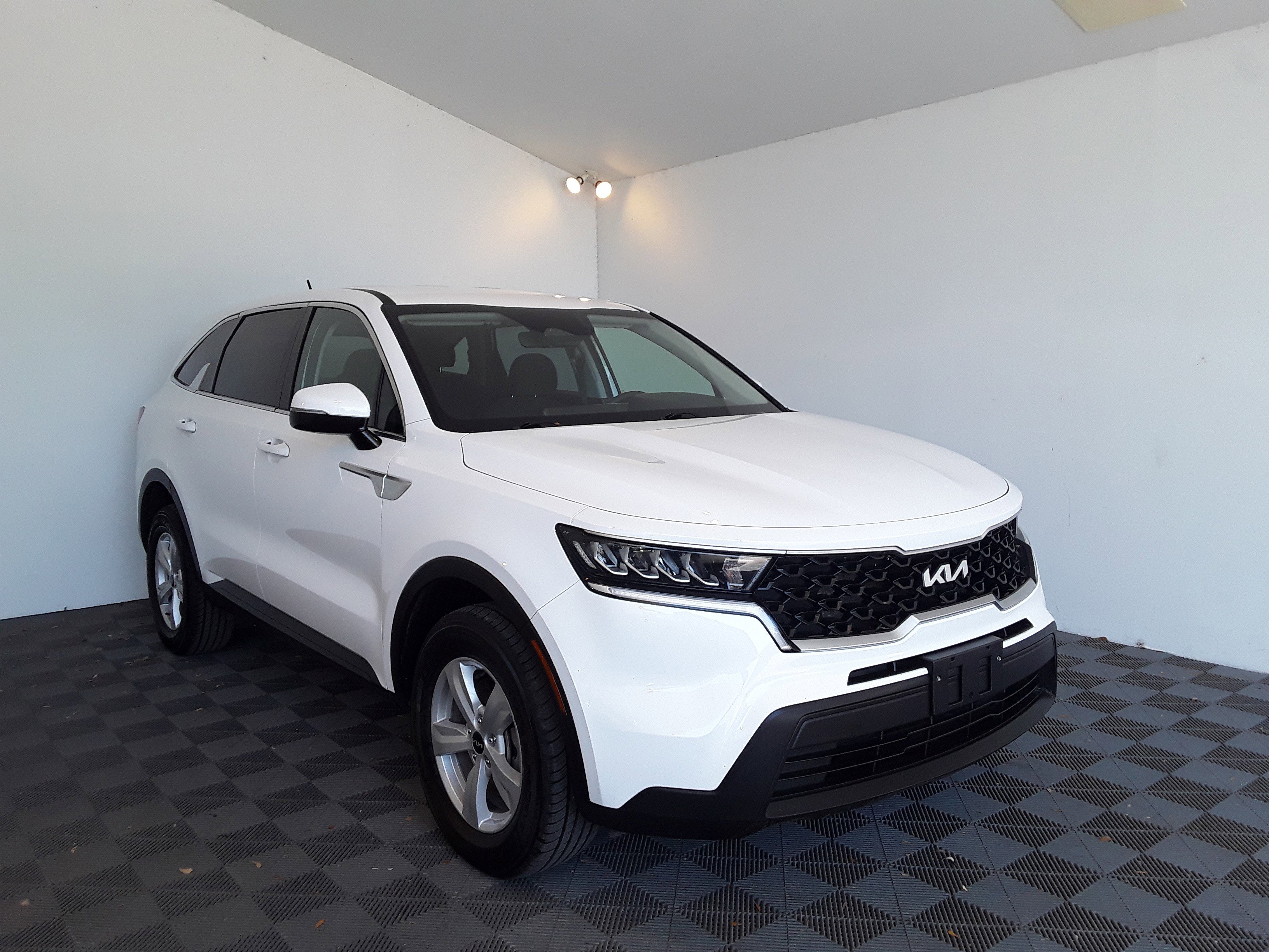 2023 Kia Sorento LX AWD