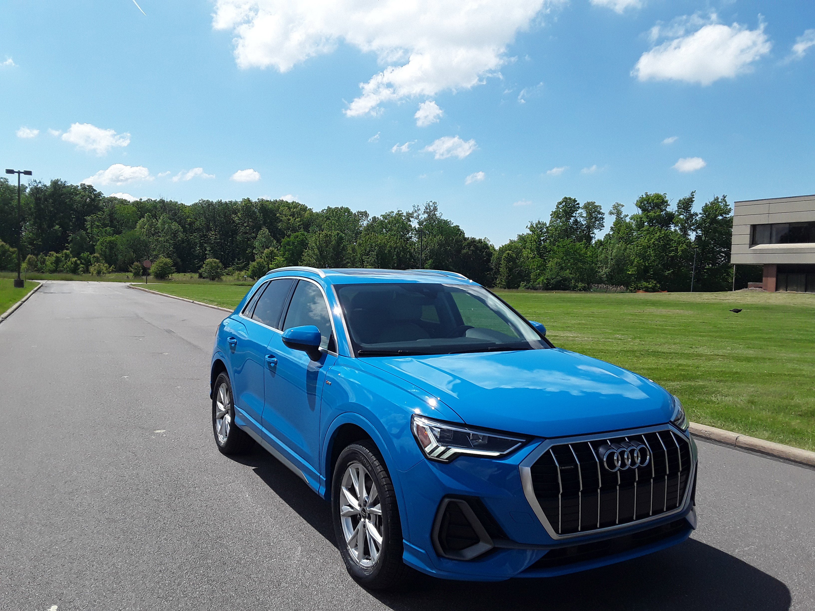 2023 Audi Q3 S line Premium 45 TFSI quattro