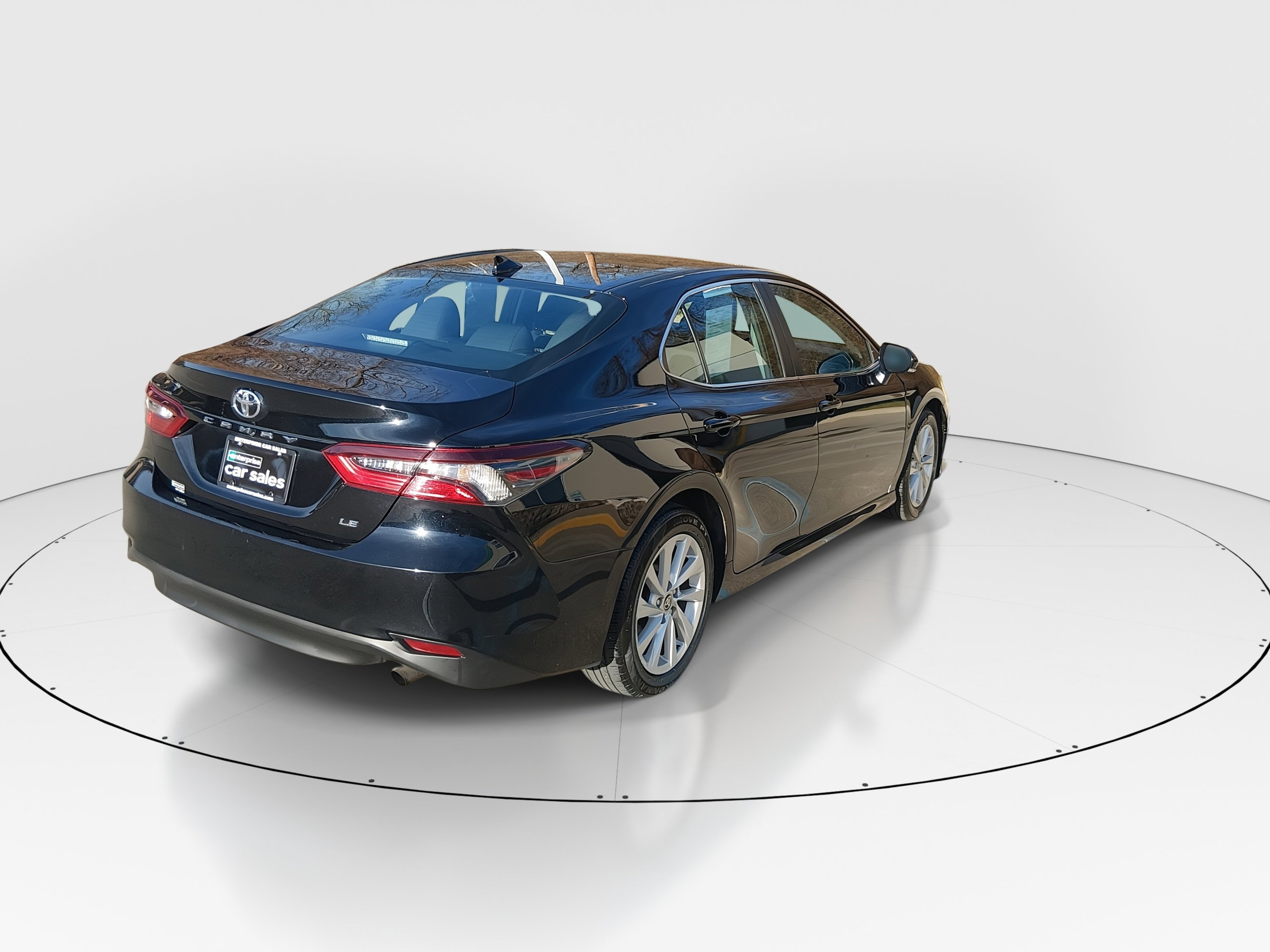 Image of Used 2023 Toyota Camry LE Auto