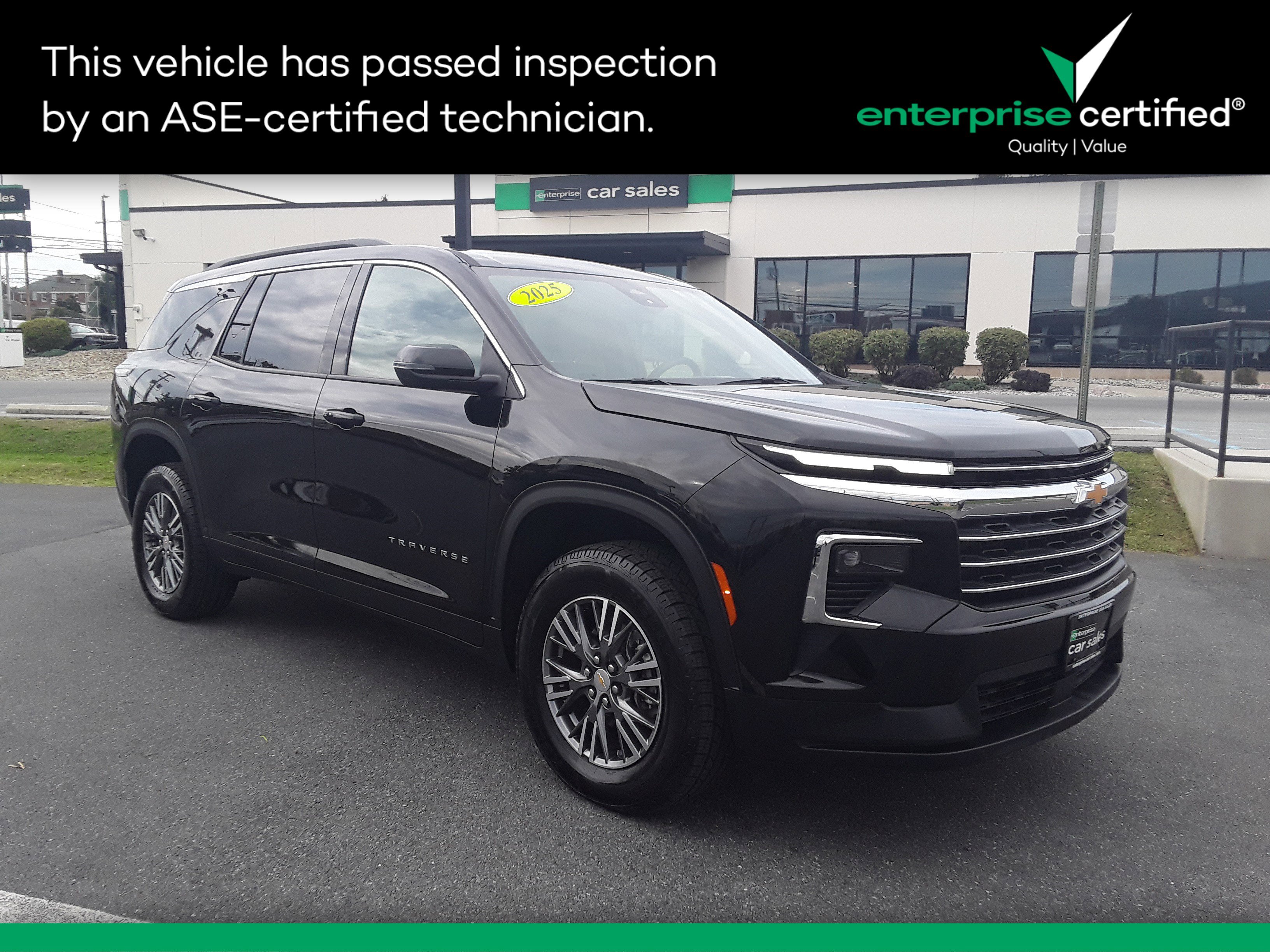 Used 2025 Chevrolet Traverse AWD 4dr LT w/2LT