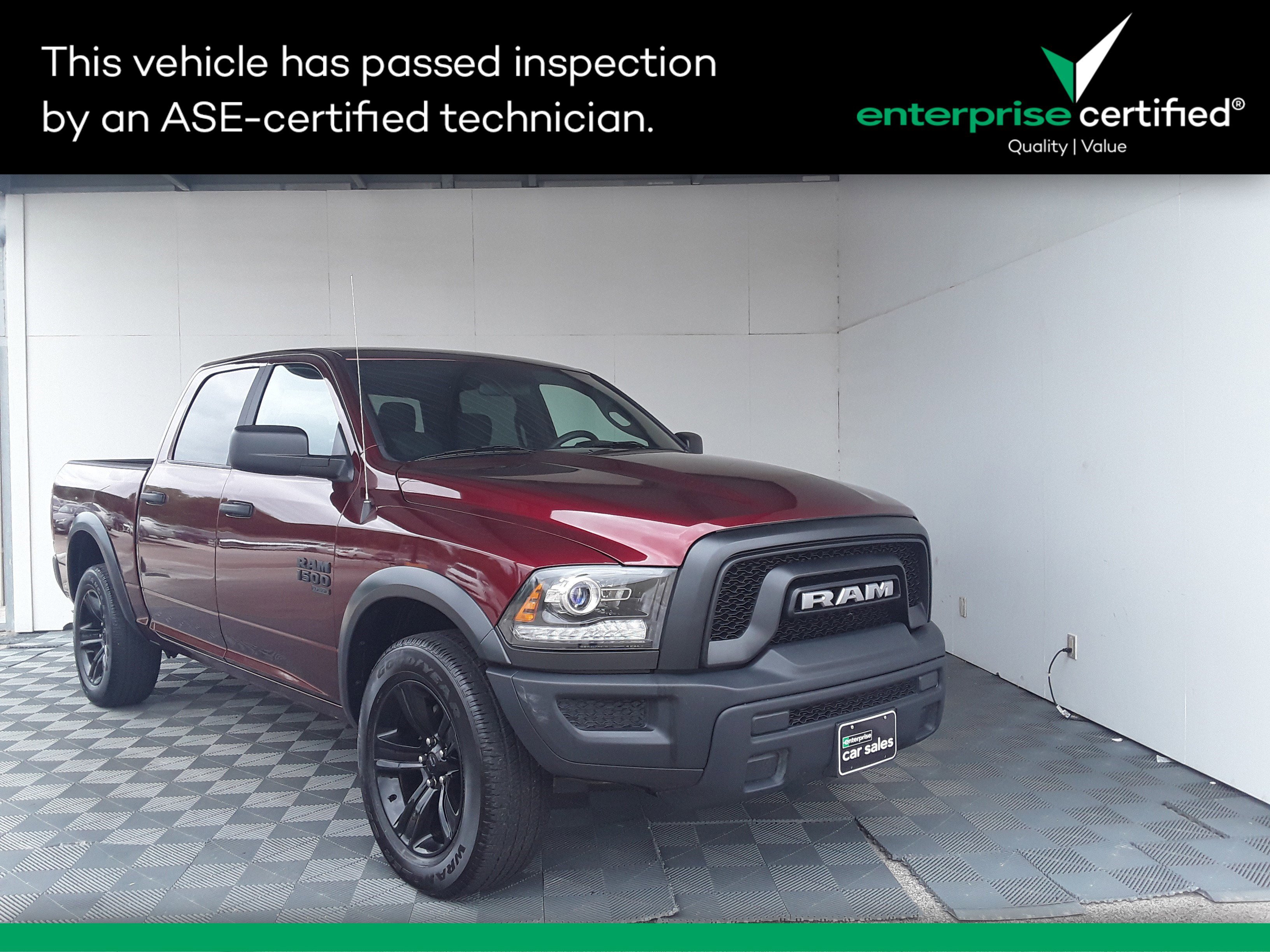 2024 Ram 1500 Classic Warlock 4x4 Crew Cab 5'7