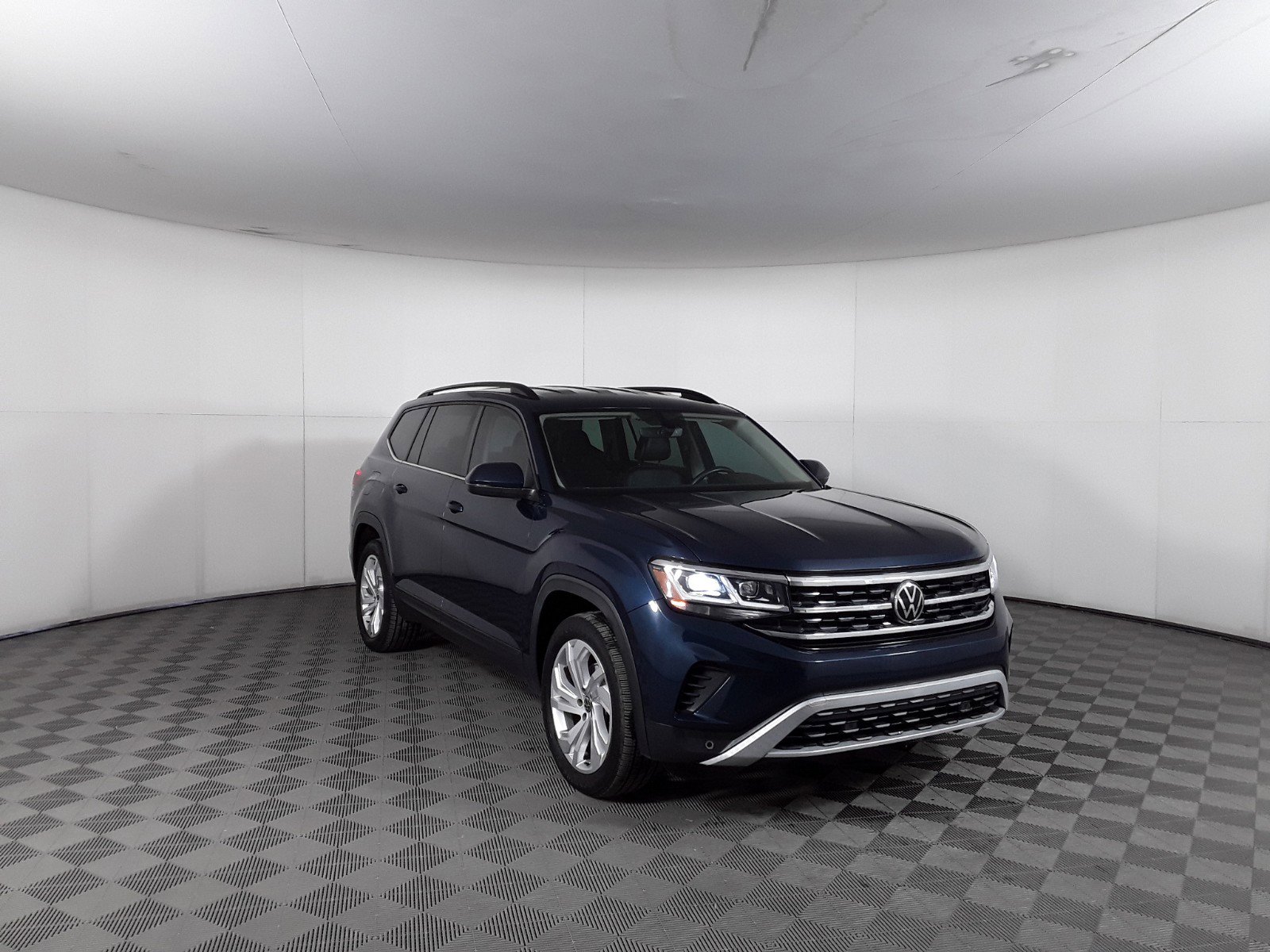 2021 Volkswagen Atlas 3.6L V6 SE w/Technology 2021.5 FWD