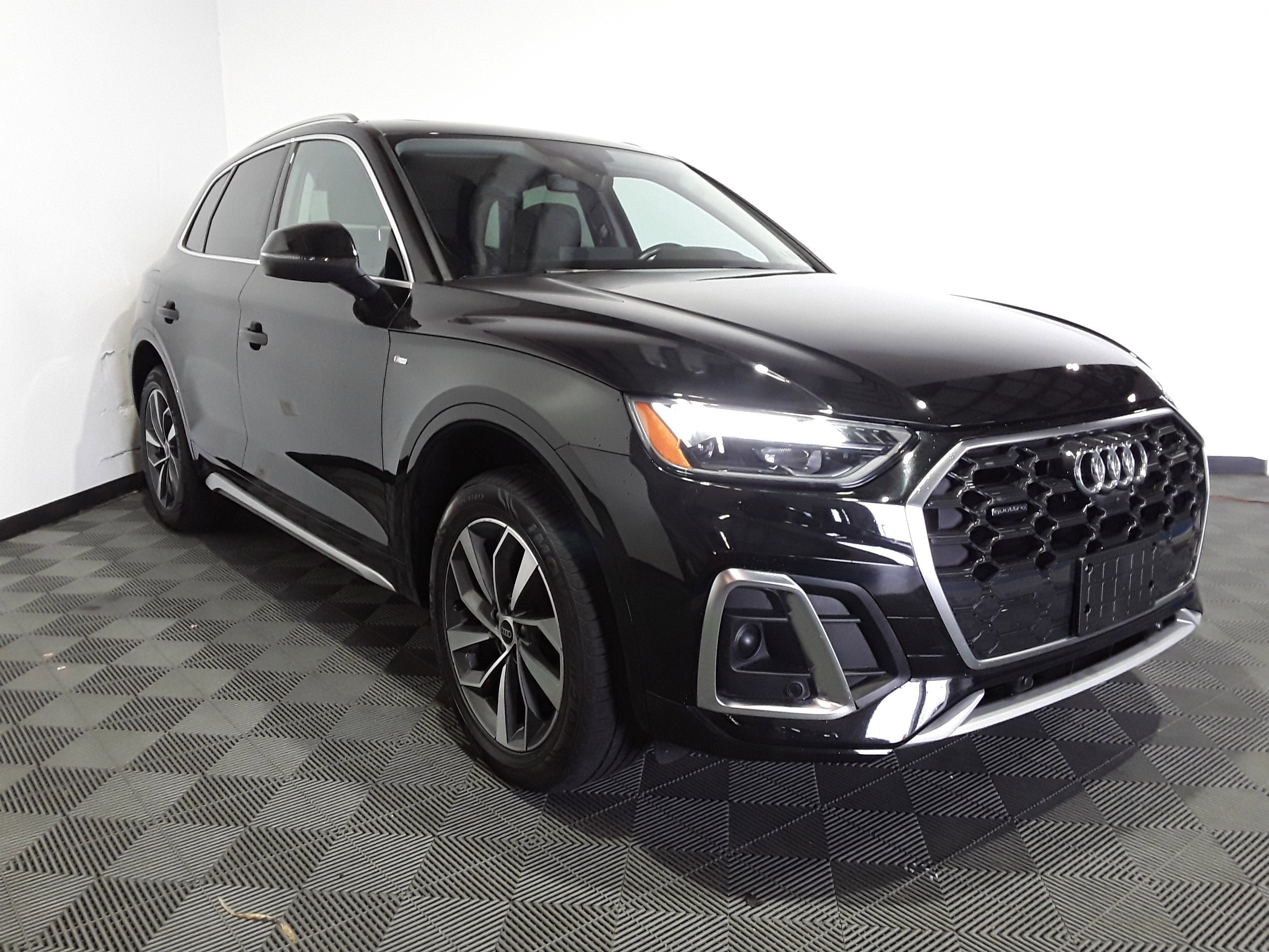 2023 Audi Q5 S line Premium Plus 45 TFSI quattro