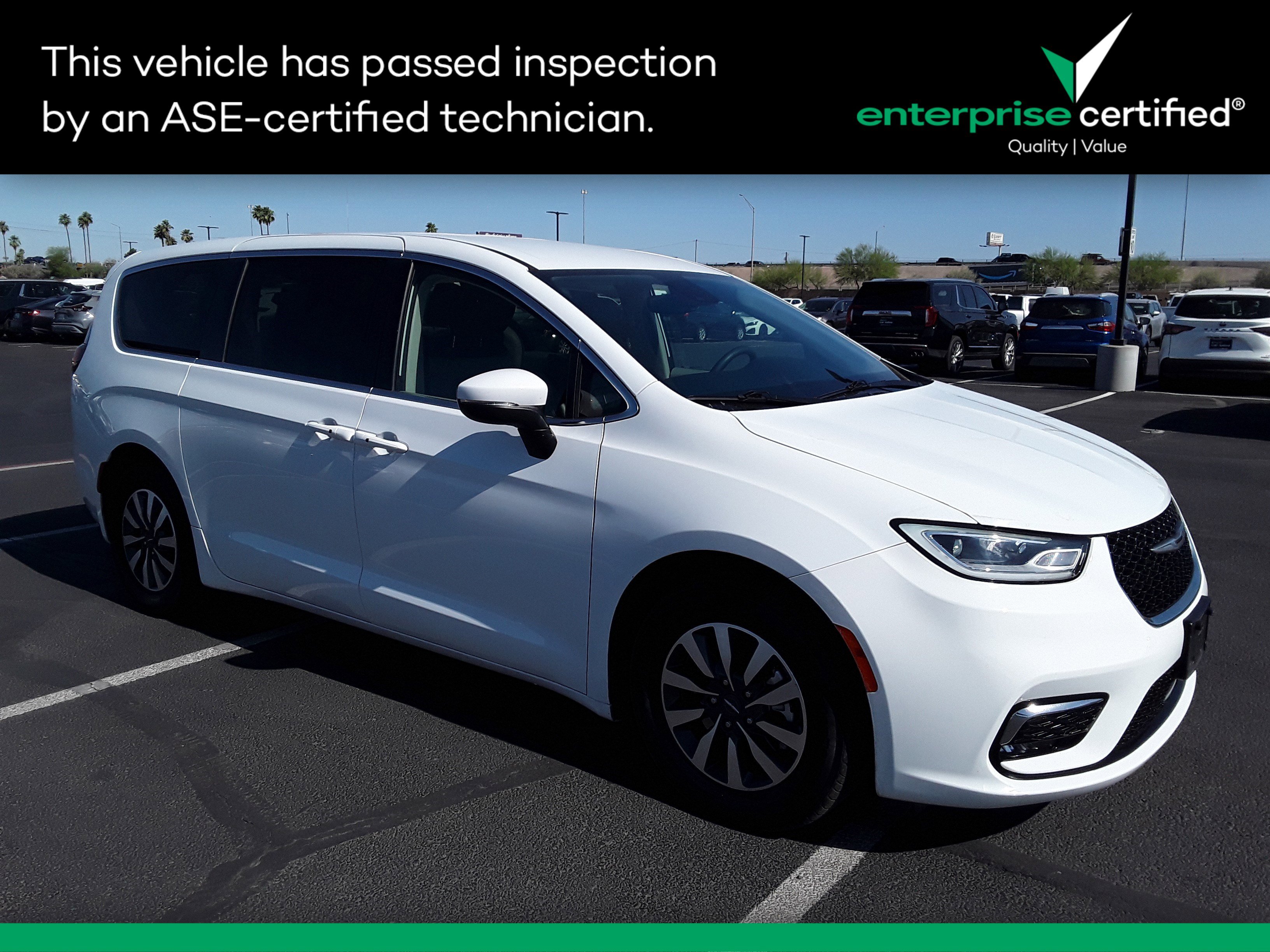 2023 Chrysler Pacifica Hybrid Touring L FWD
