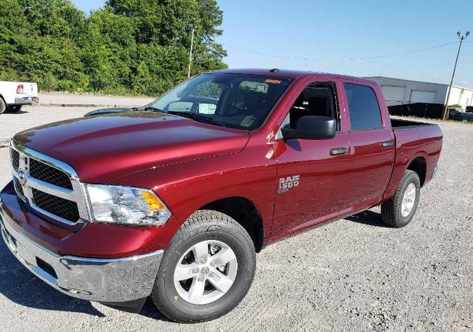 2022 Ram 1500 Classic Tradesman 4x4 Crew Cab 5'7