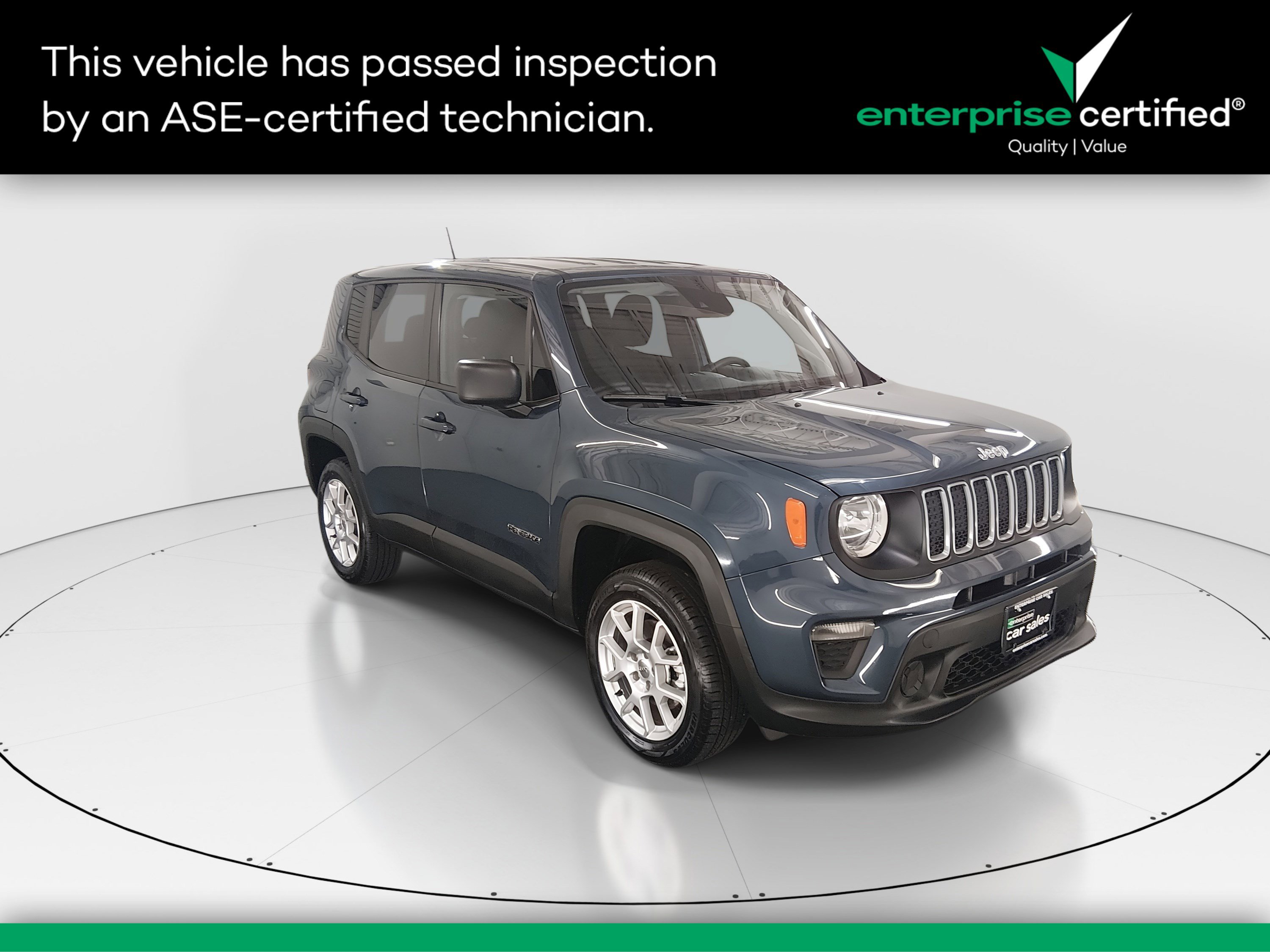 2023 Jeep Renegade Latitude's photo