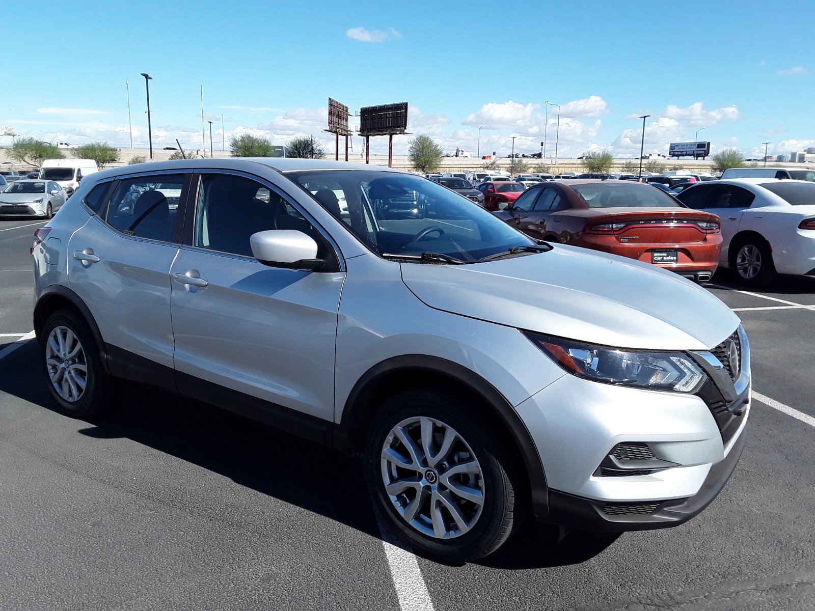 2022 Nissan Rogue Sport FWD S