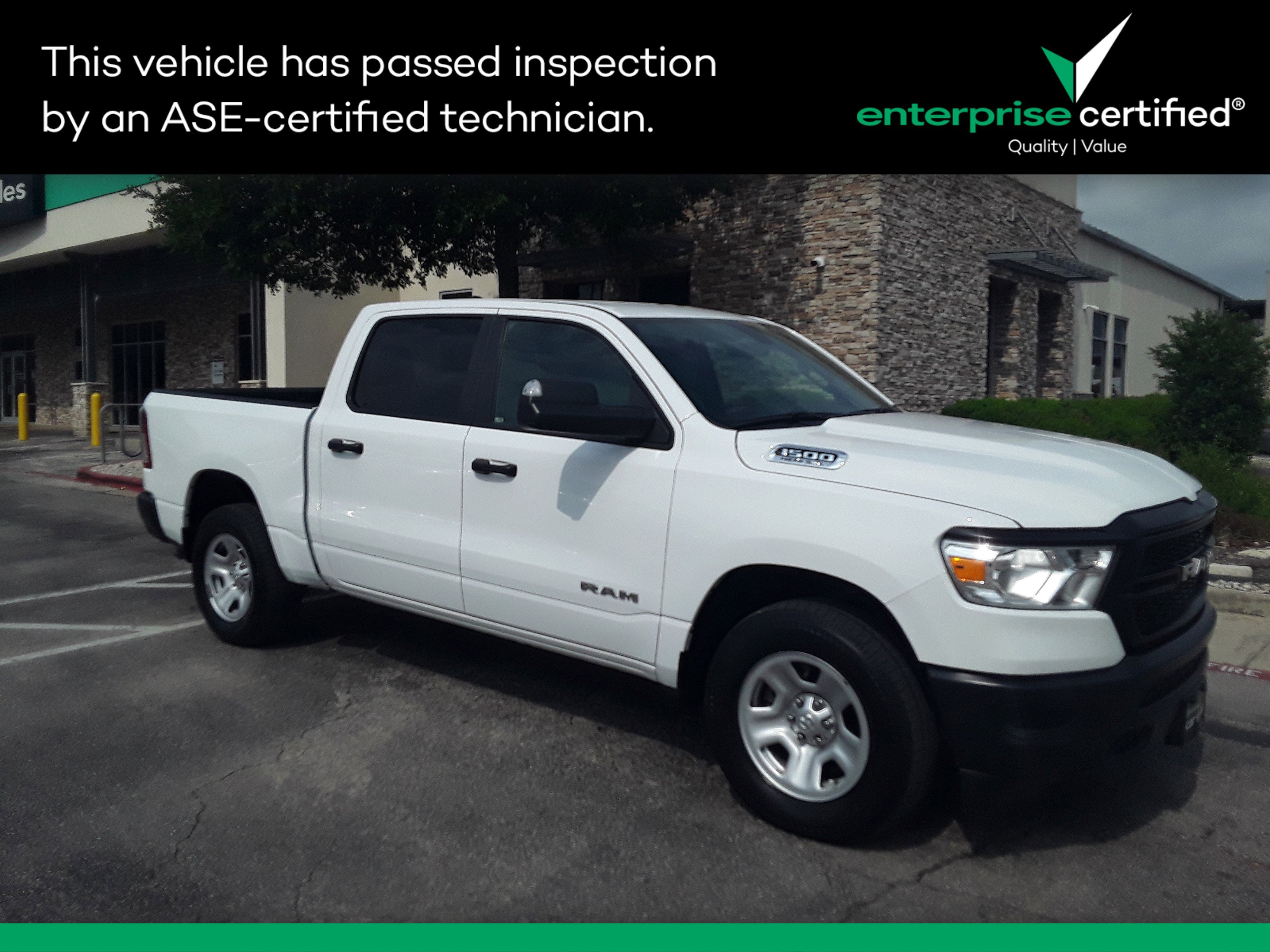 2022 Ram 1500 Tradesman 4x4 Crew Cab 5'7