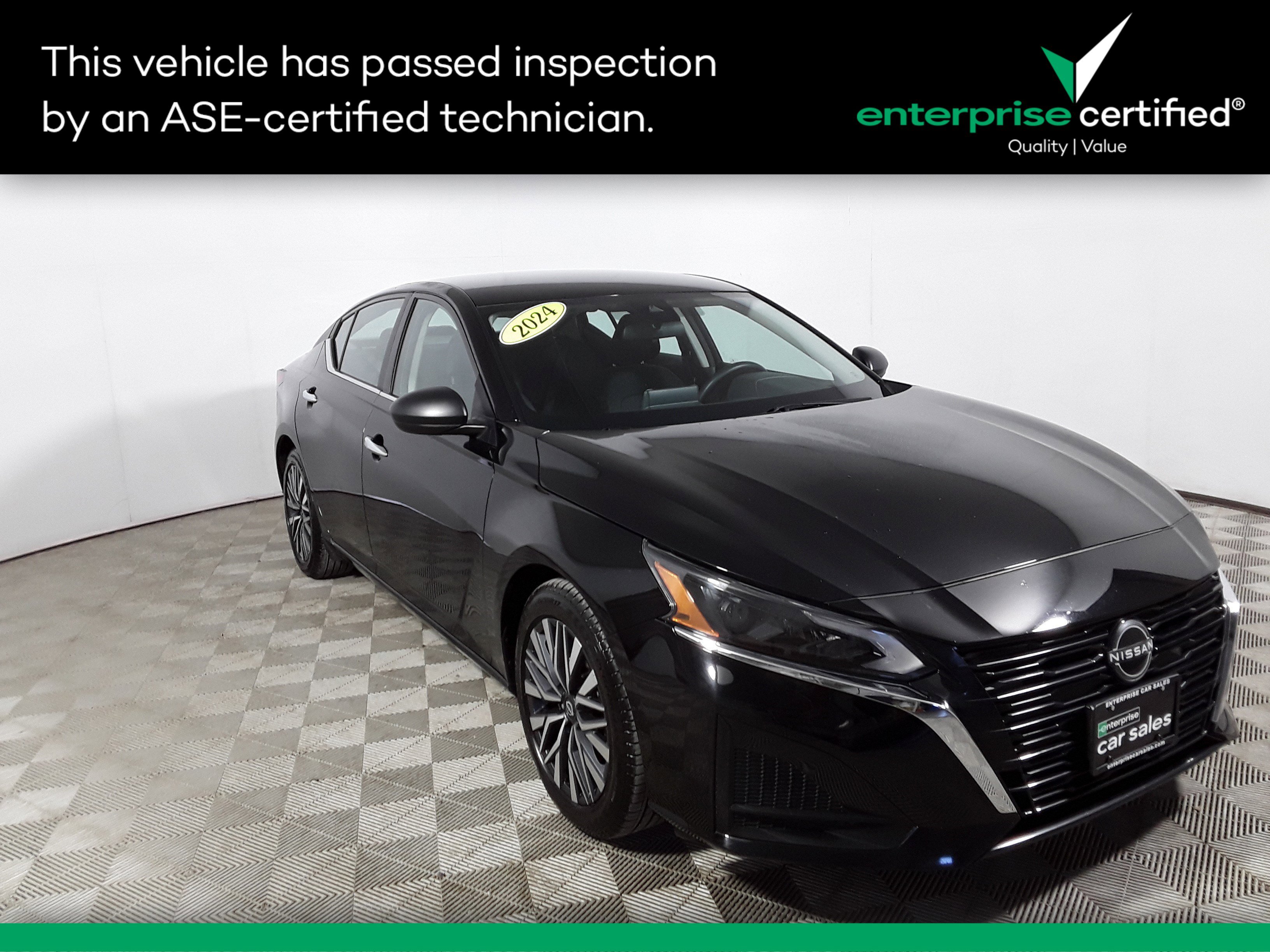 Used 2024 Nissan Altima 2.5 SV Sedan