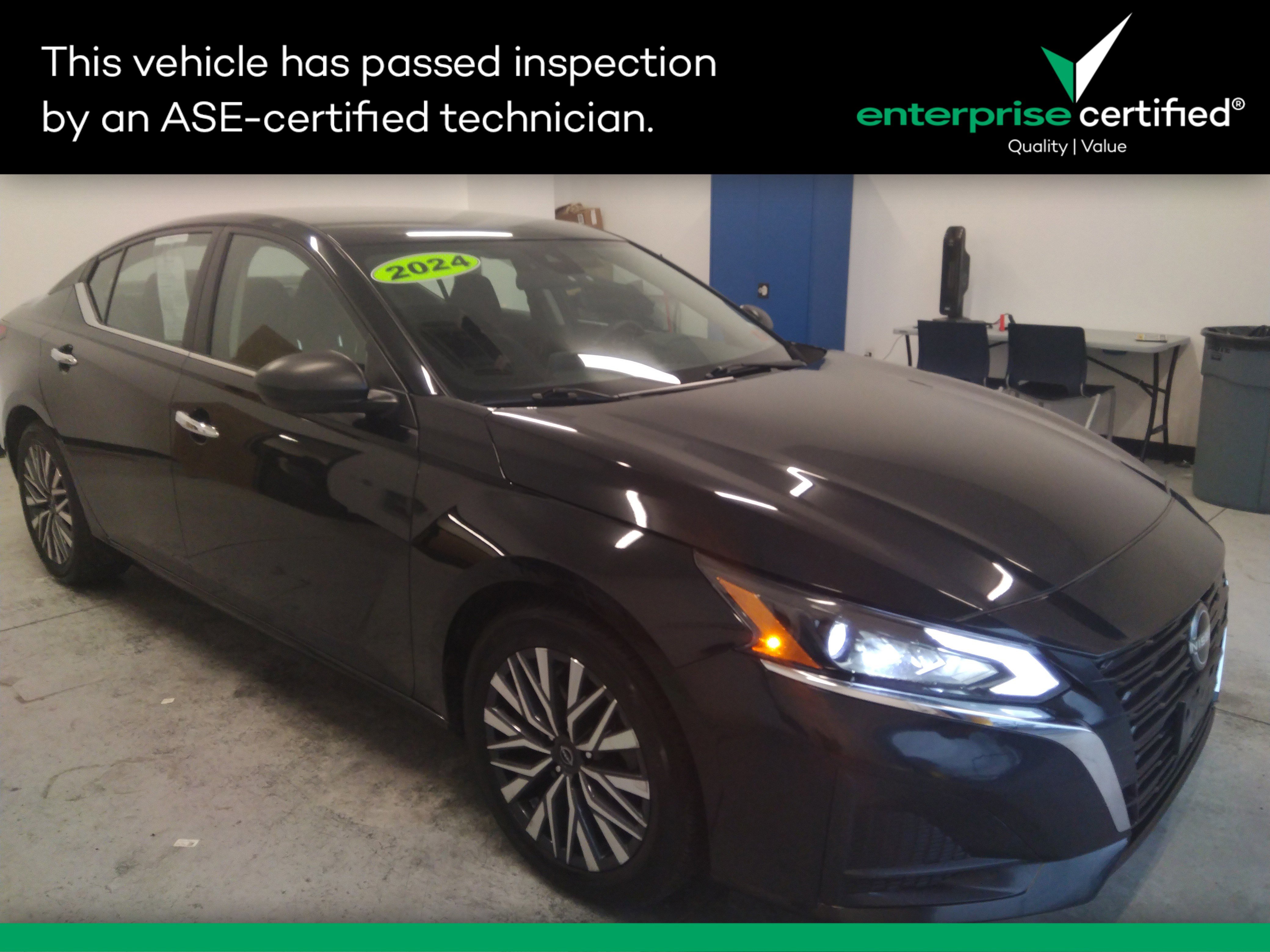 2024 Nissan Altima SV's photo