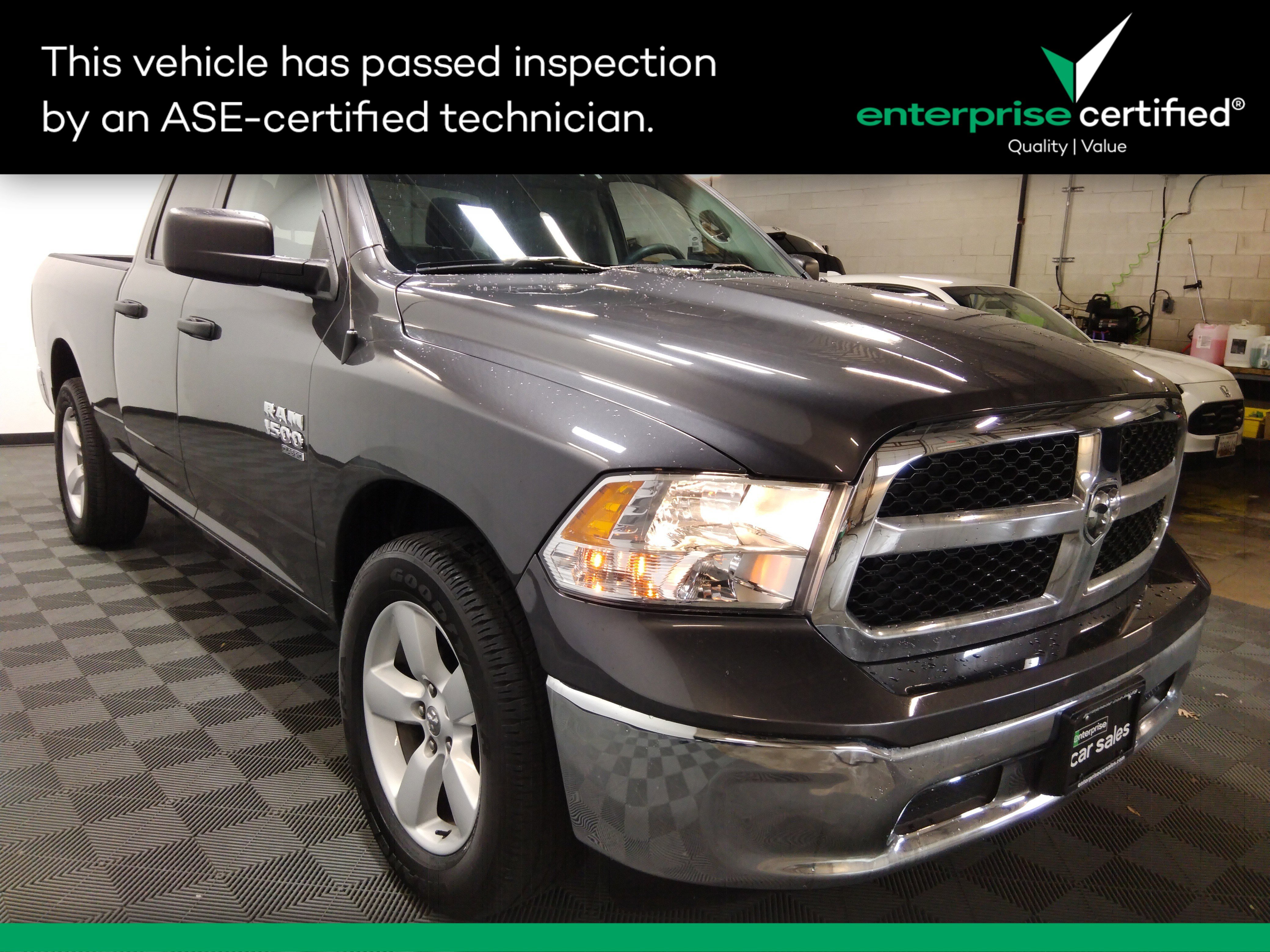 2024 RAM Ram 1500 Classic SLT's photo