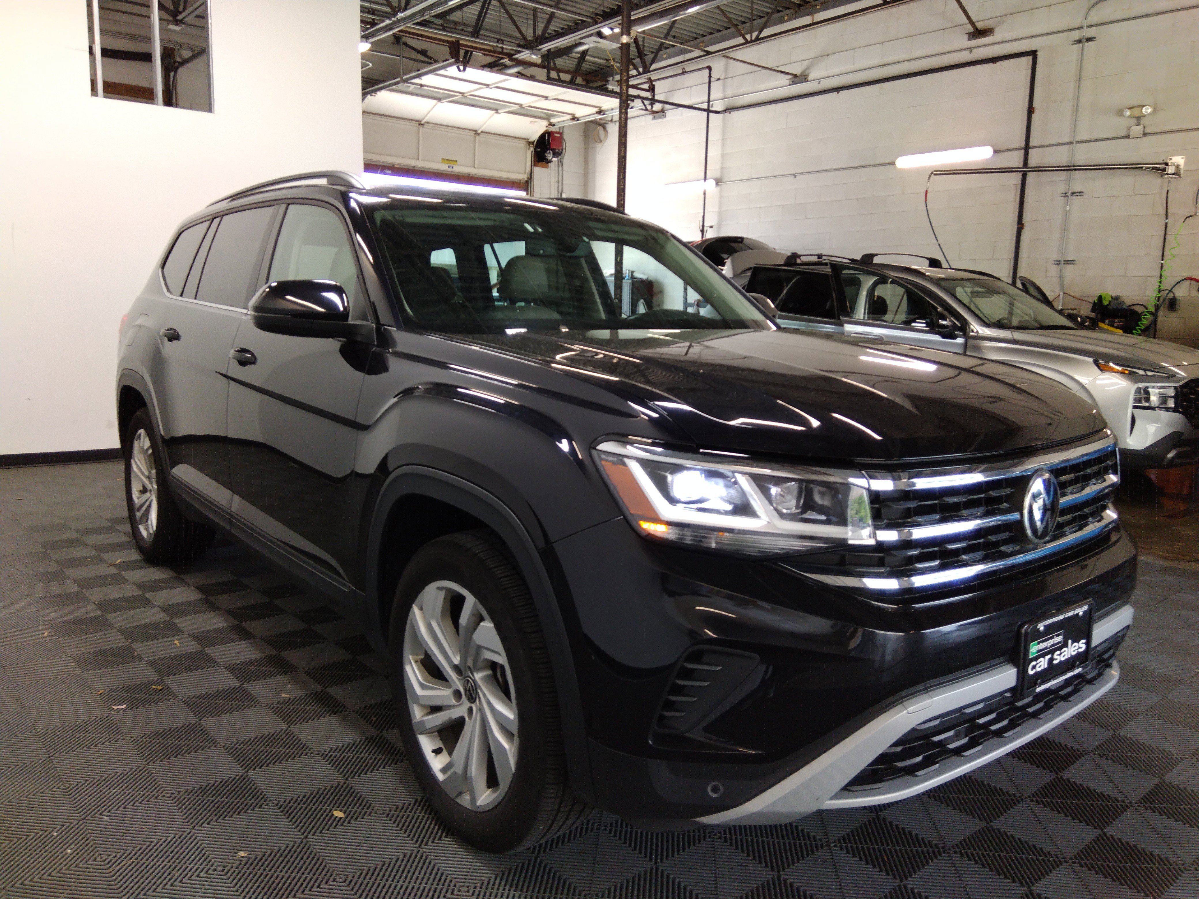 2022 Volkswagen Atlas 3.6L V6 SE w/Technology 4MOTION