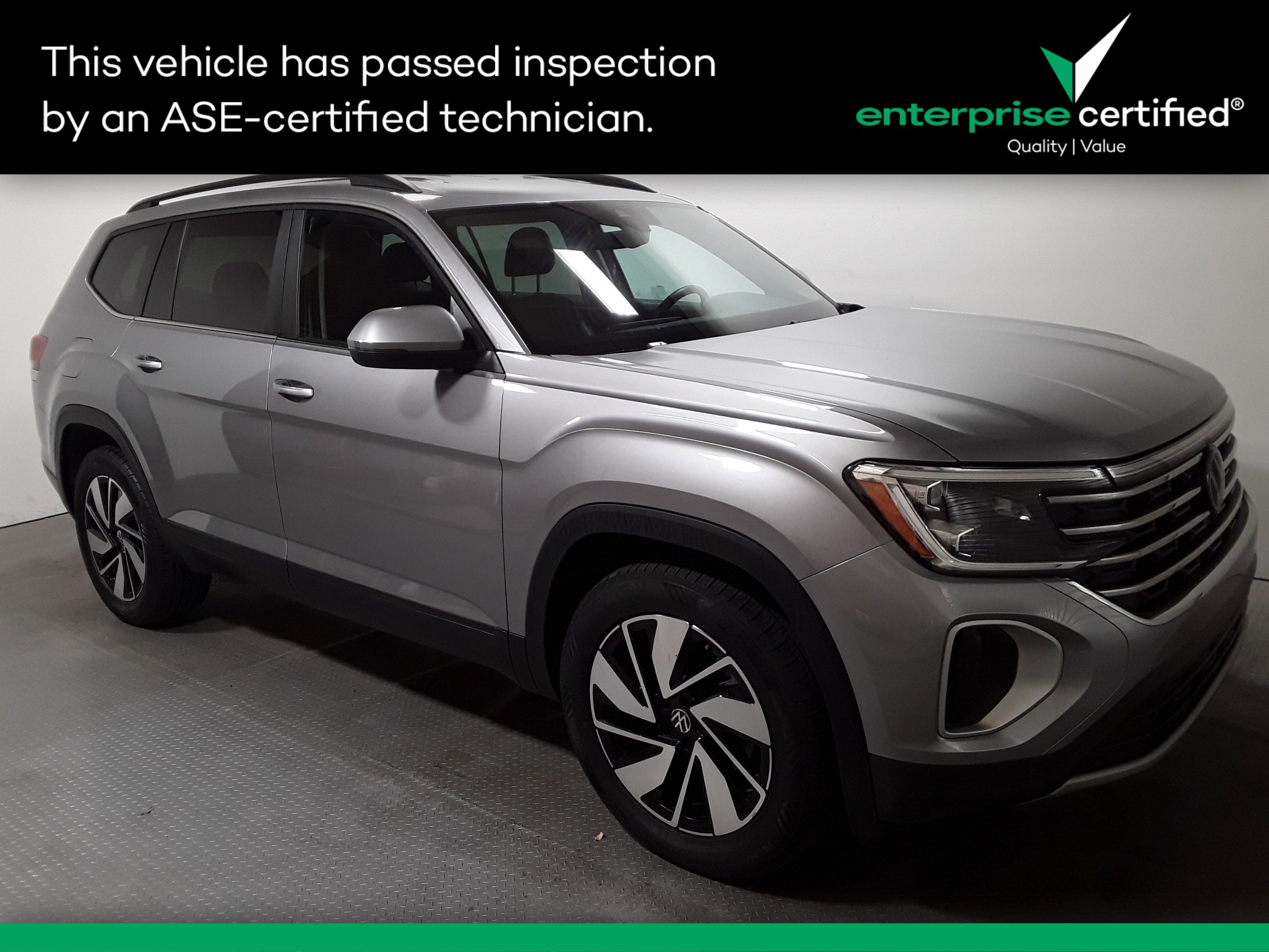 2024 Volkswagen Atlas 2.0T SE w/Technology 4MOTION