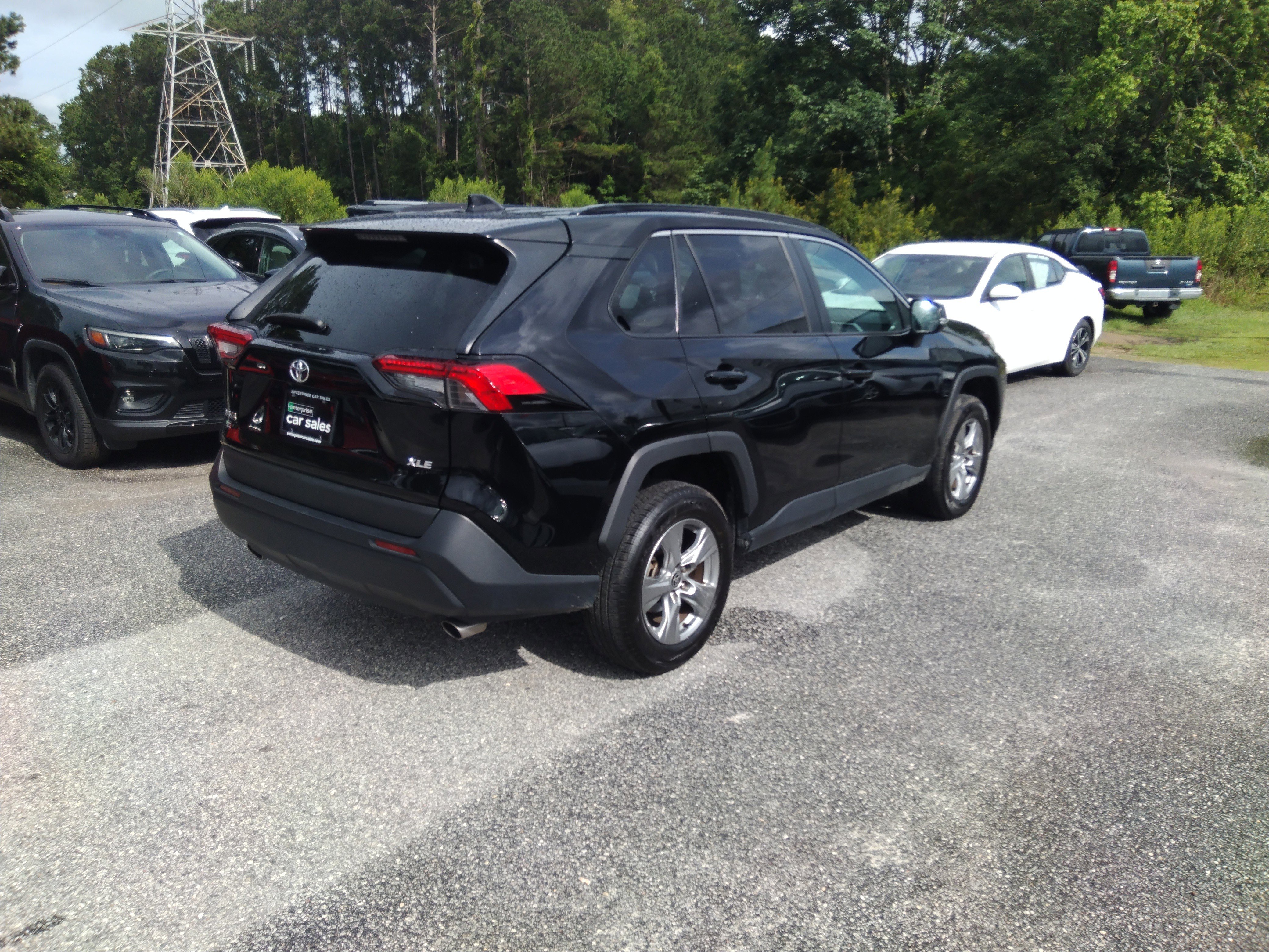 Image 8 of Used 2023 Toyota RAV4 XLE FWD