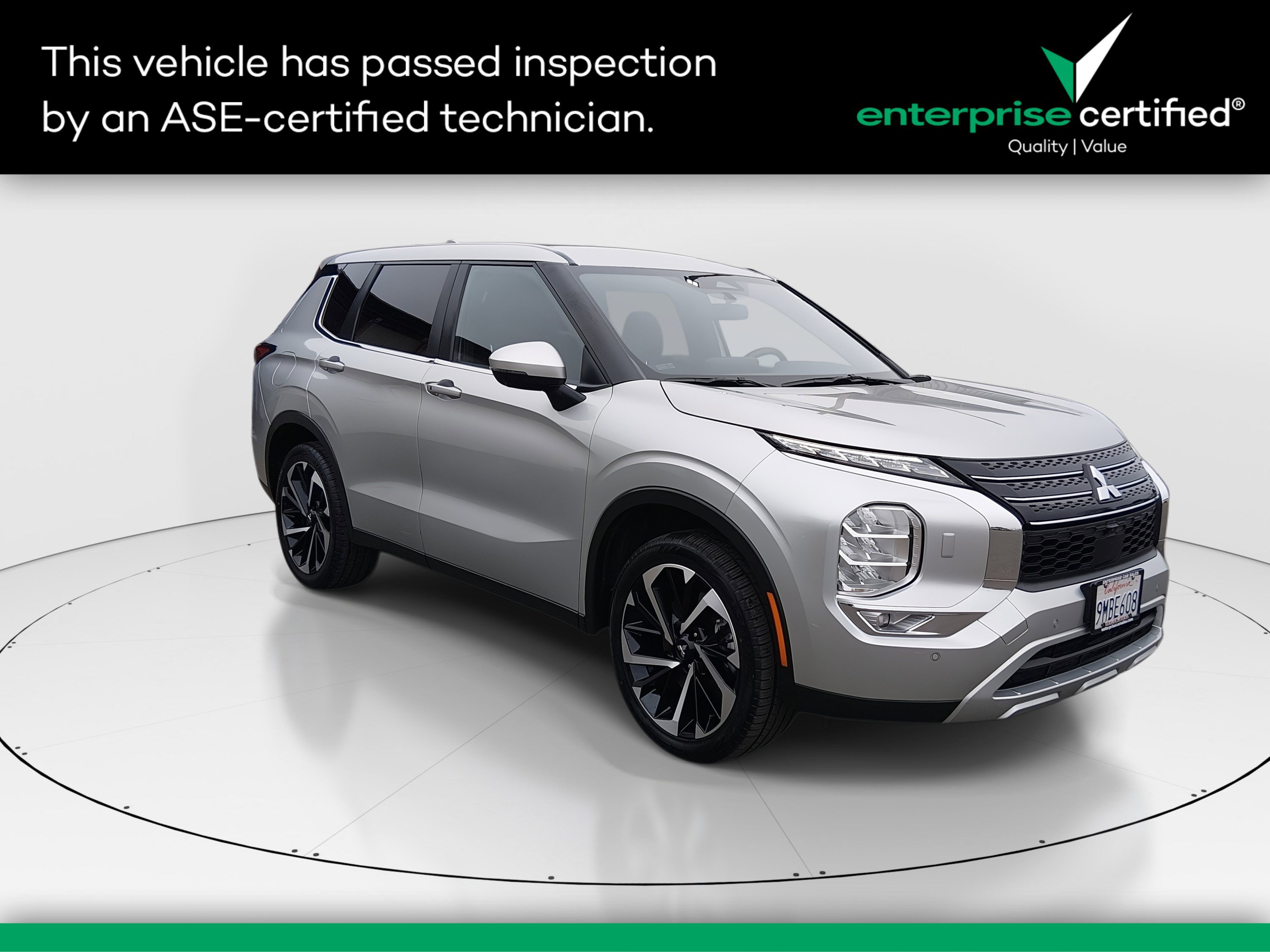 2024 Mitsubishi Outlander SE