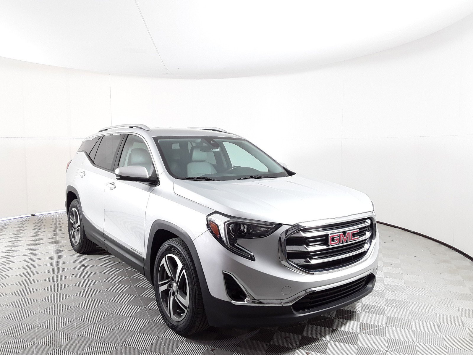 2020 GMC Terrain FWD 4dr SLT