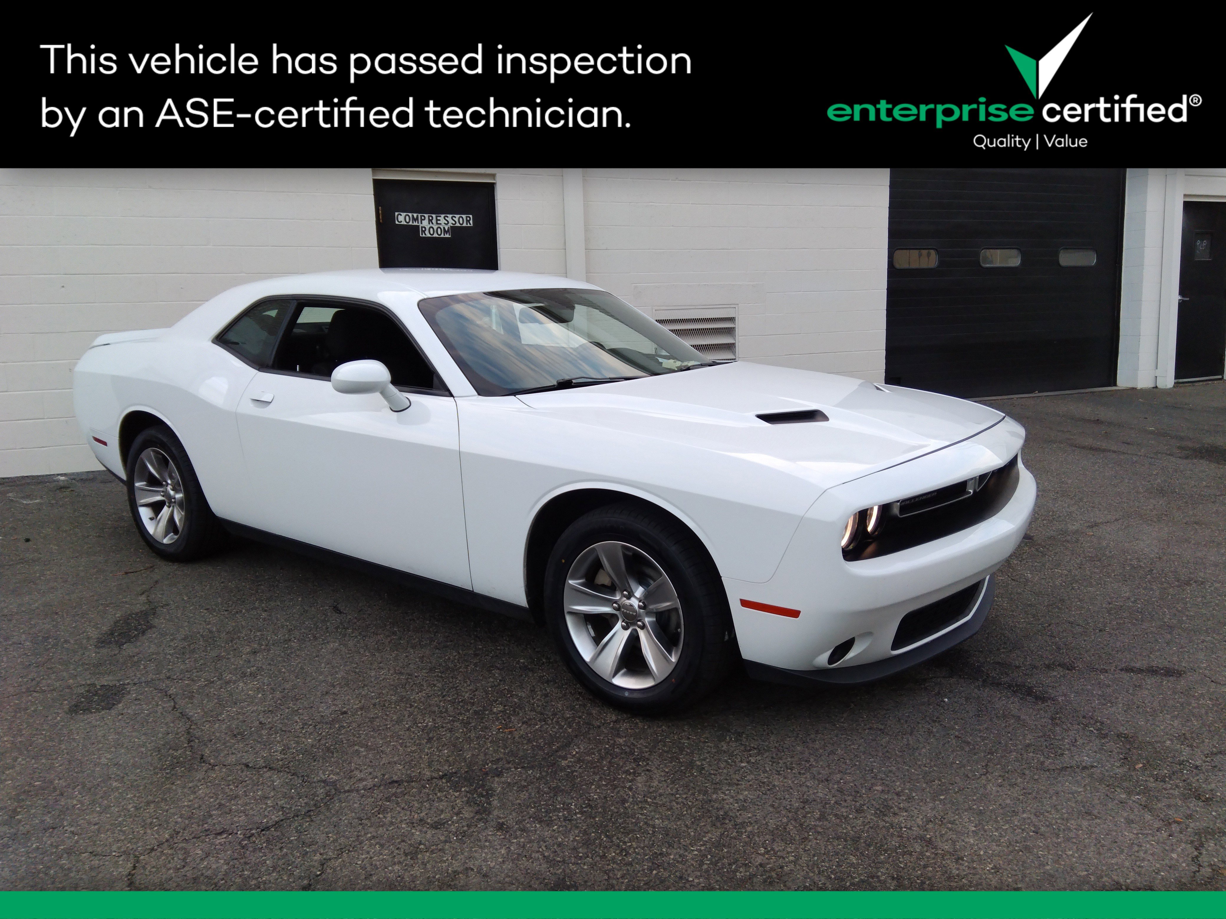 Used 2022 Dodge Challenger SXT RWD