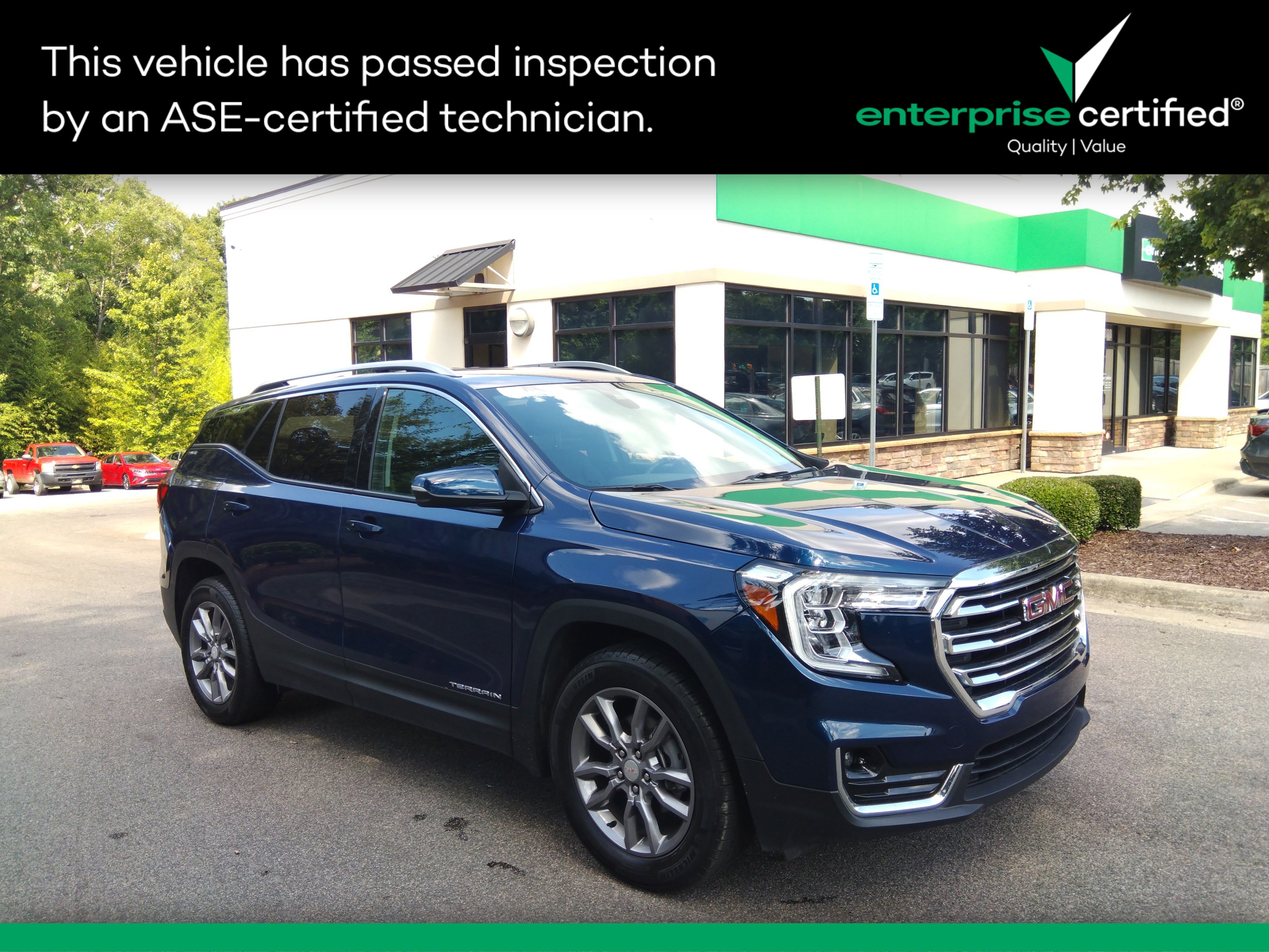 2023 GMC Terrain FWD 4dr SLT