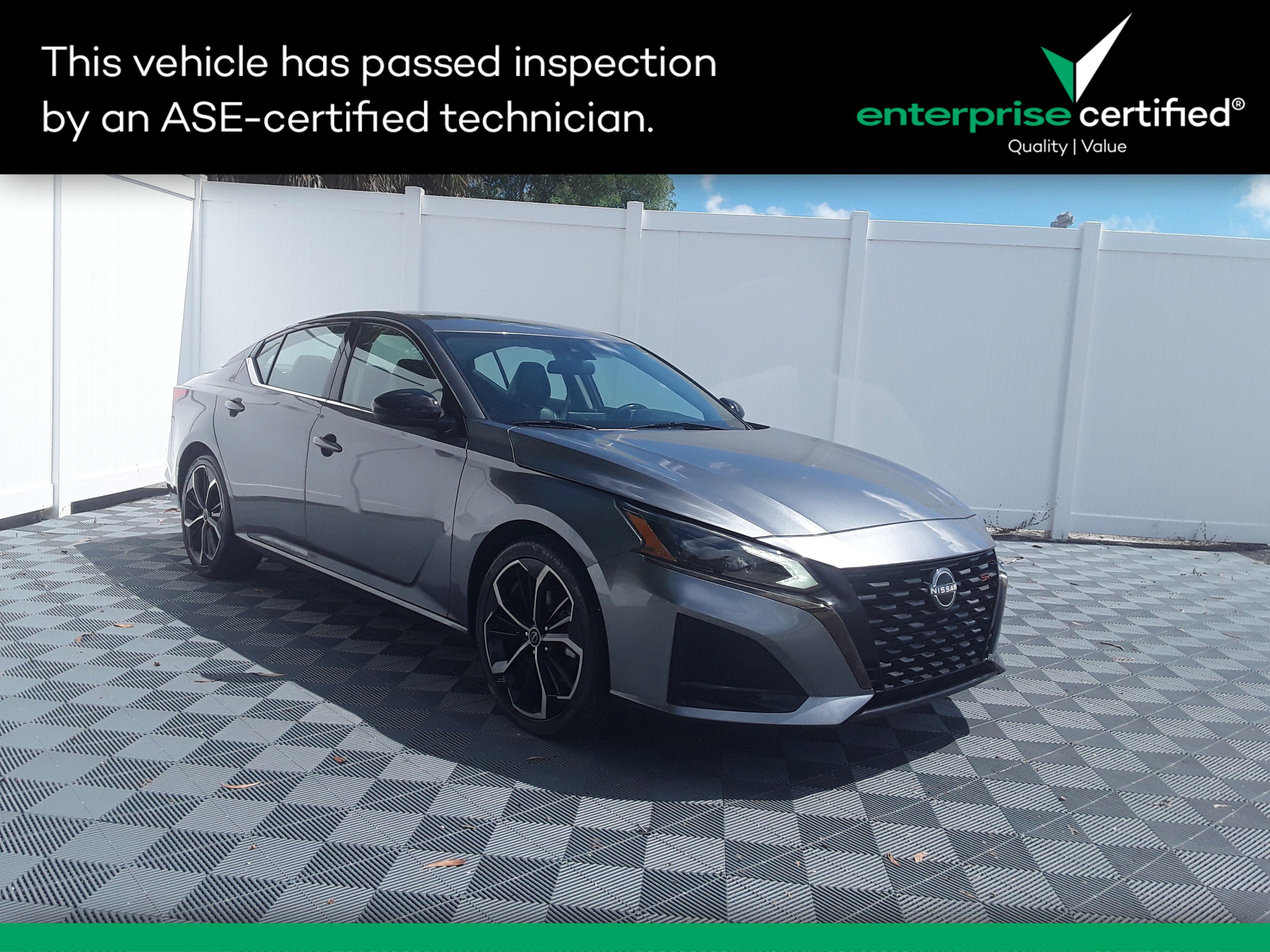 Used 2023 Nissan Altima 2.5 SR Sedan