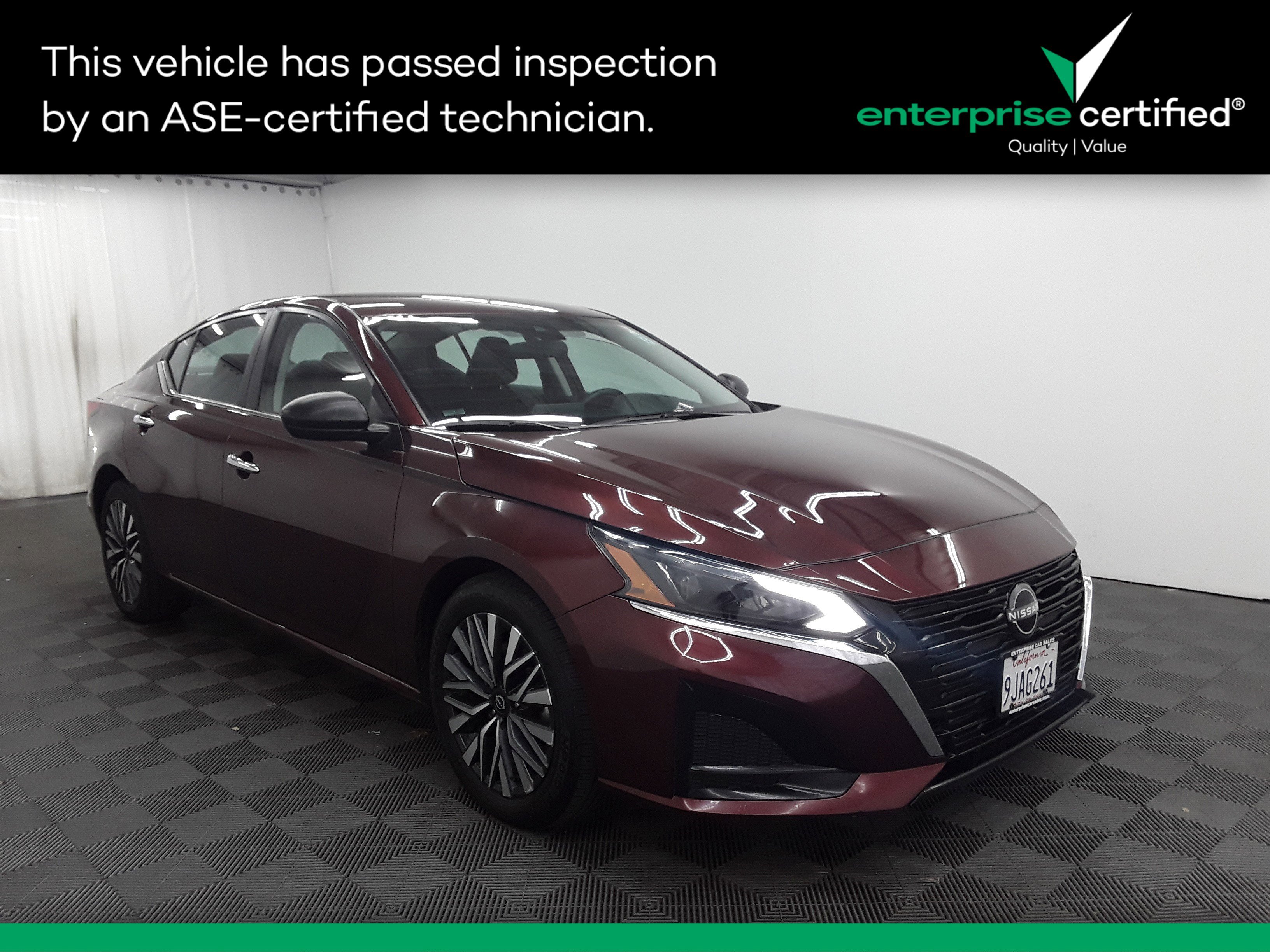 Used 2024 Nissan Altima 2.5 SV Sedan