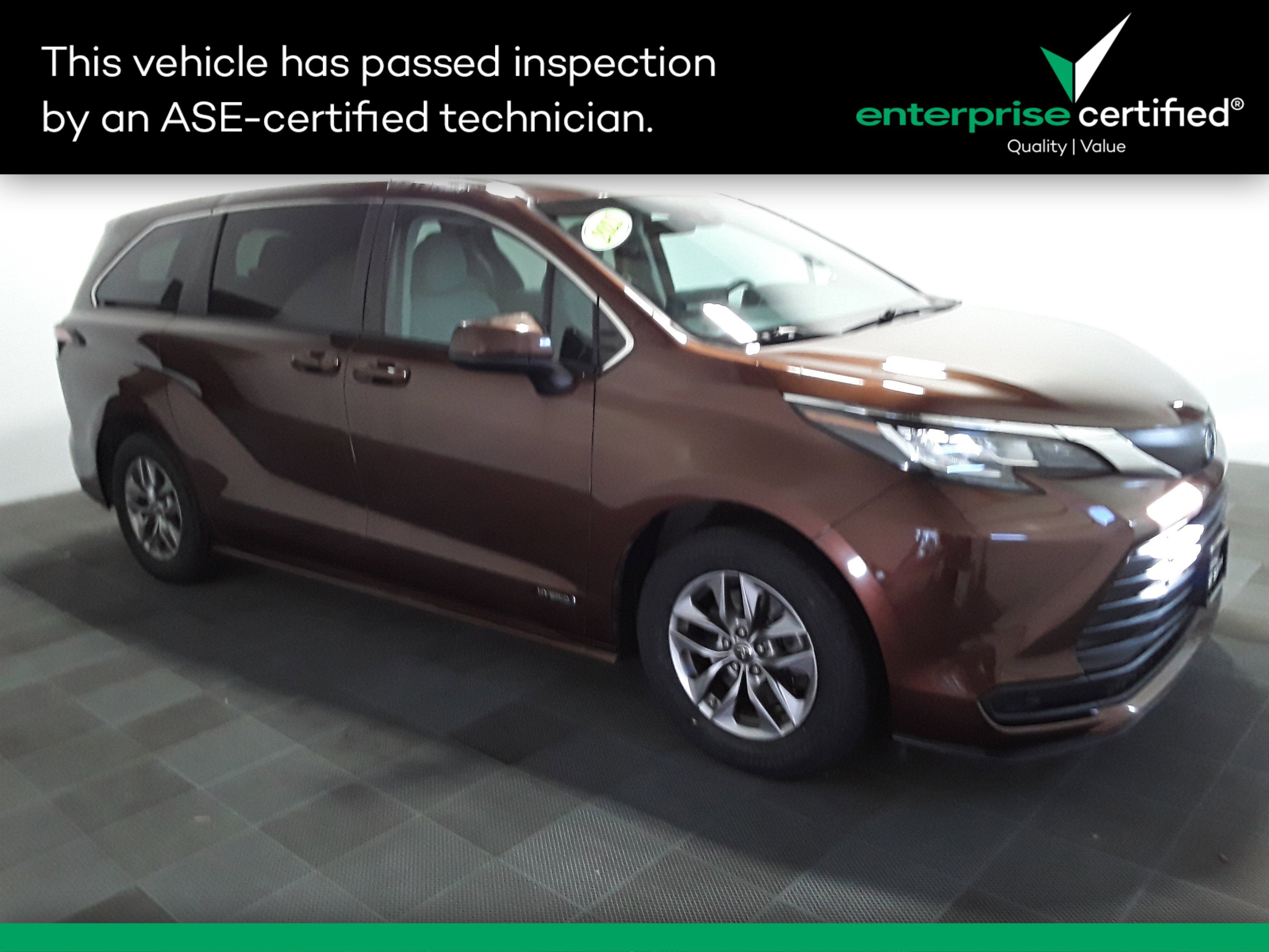 Used 2021 Toyota Sienna LE AWD 8-Passenger