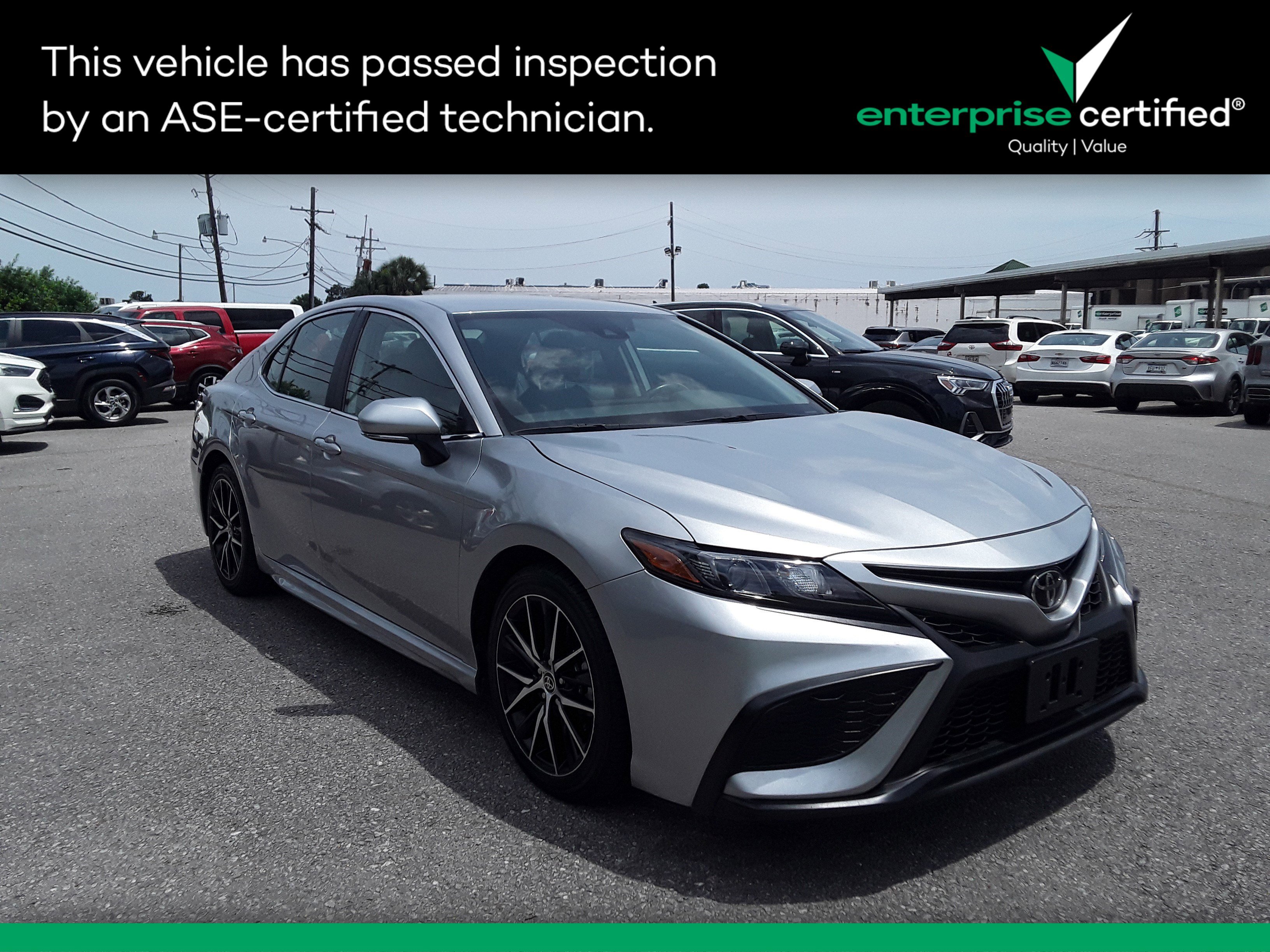 2023 Toyota Camry SE Auto