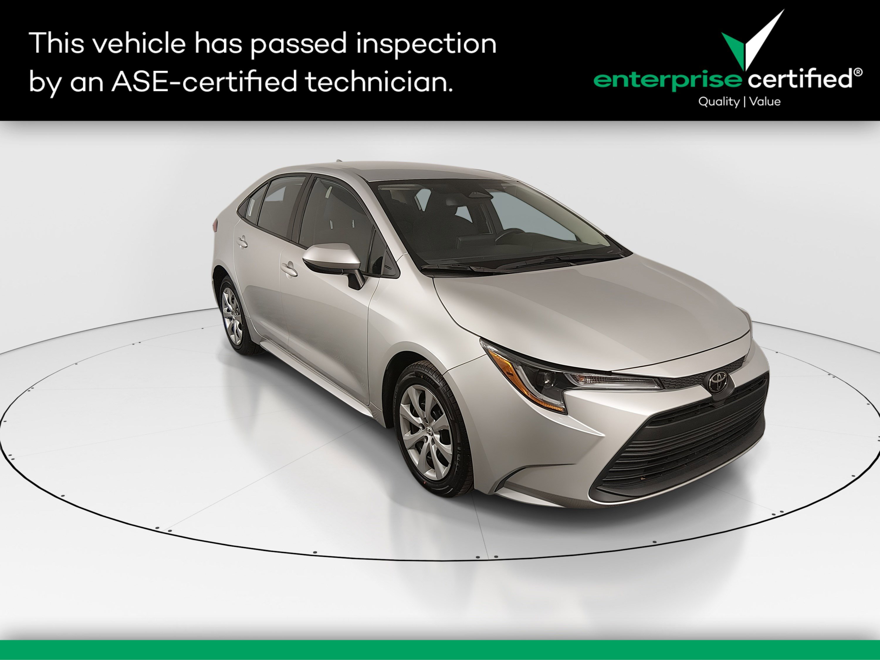 2023 Toyota Corolla LE's photo