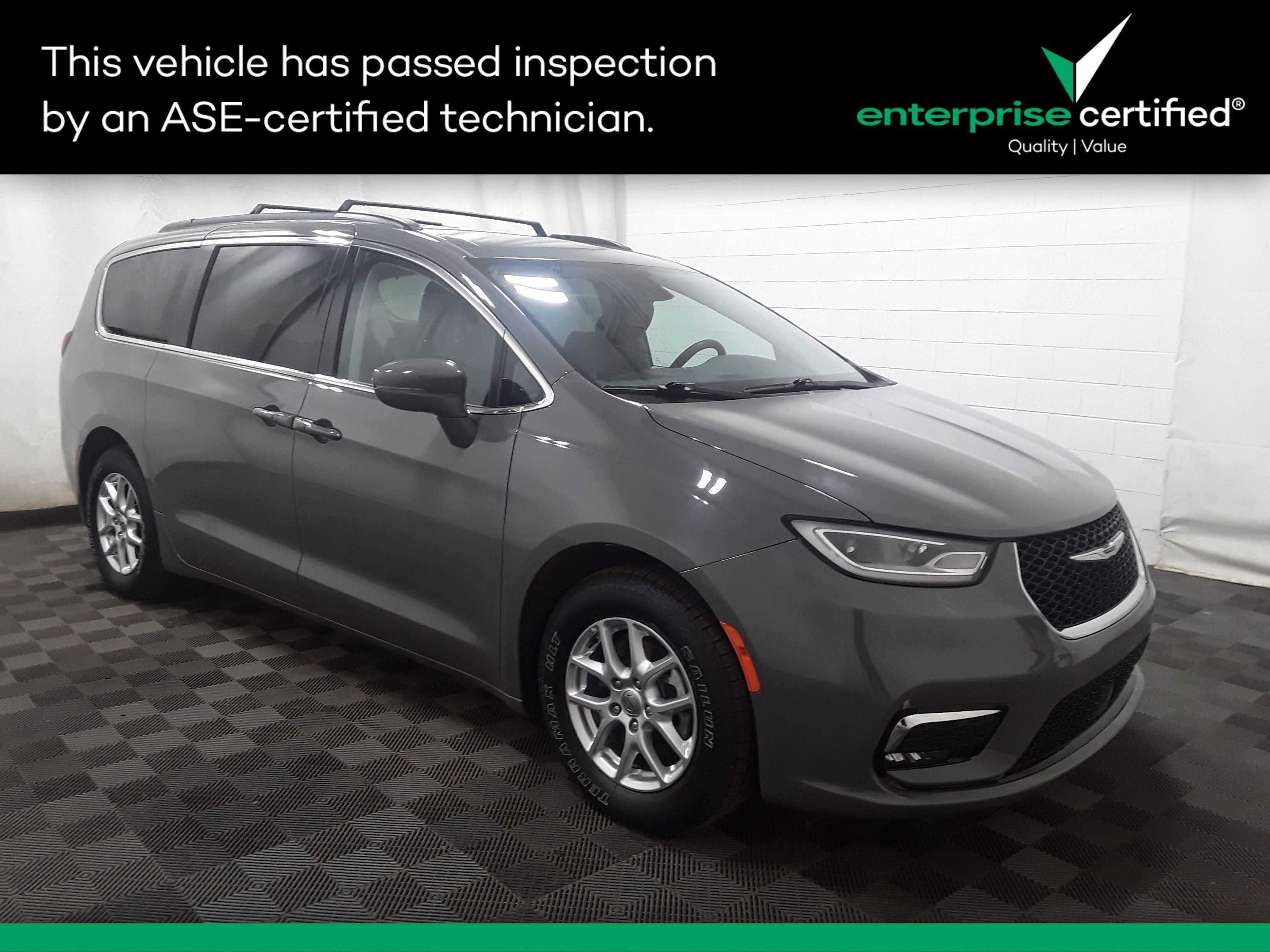 Used 2022 Chrysler Pacifica Touring L FWD