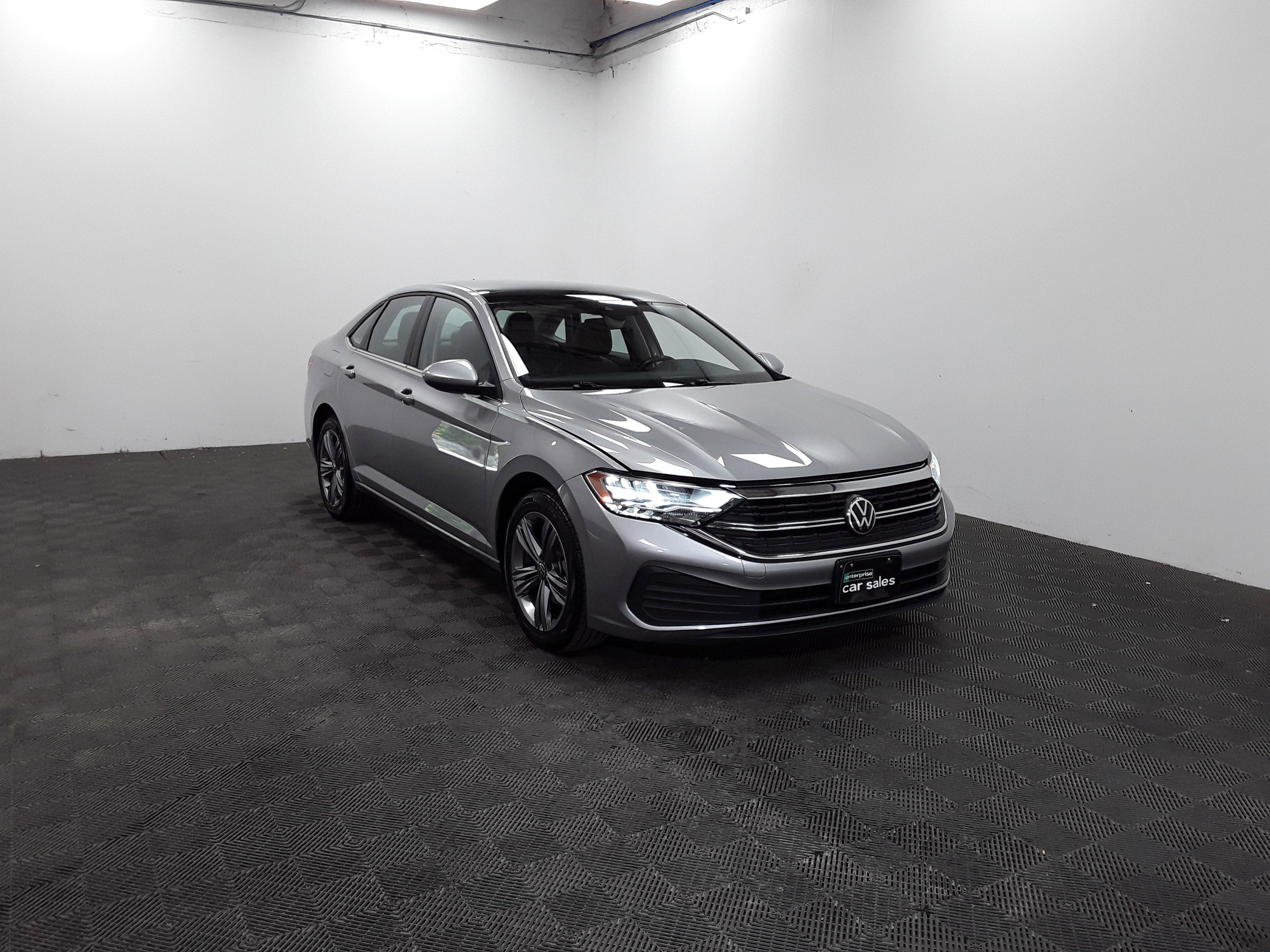 2024 Volkswagen Jetta SE Auto