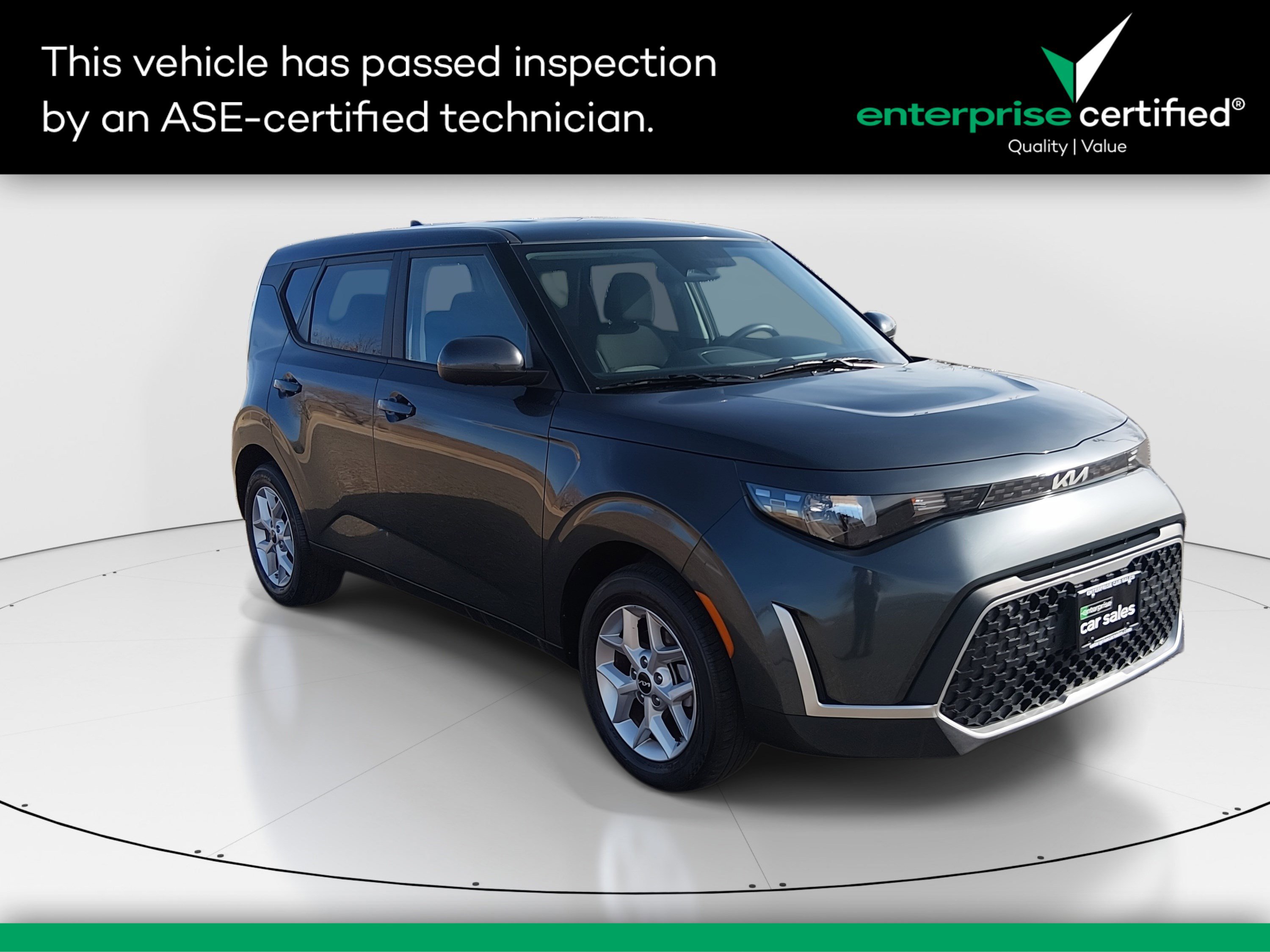 2025 Kia Soul LX's photo