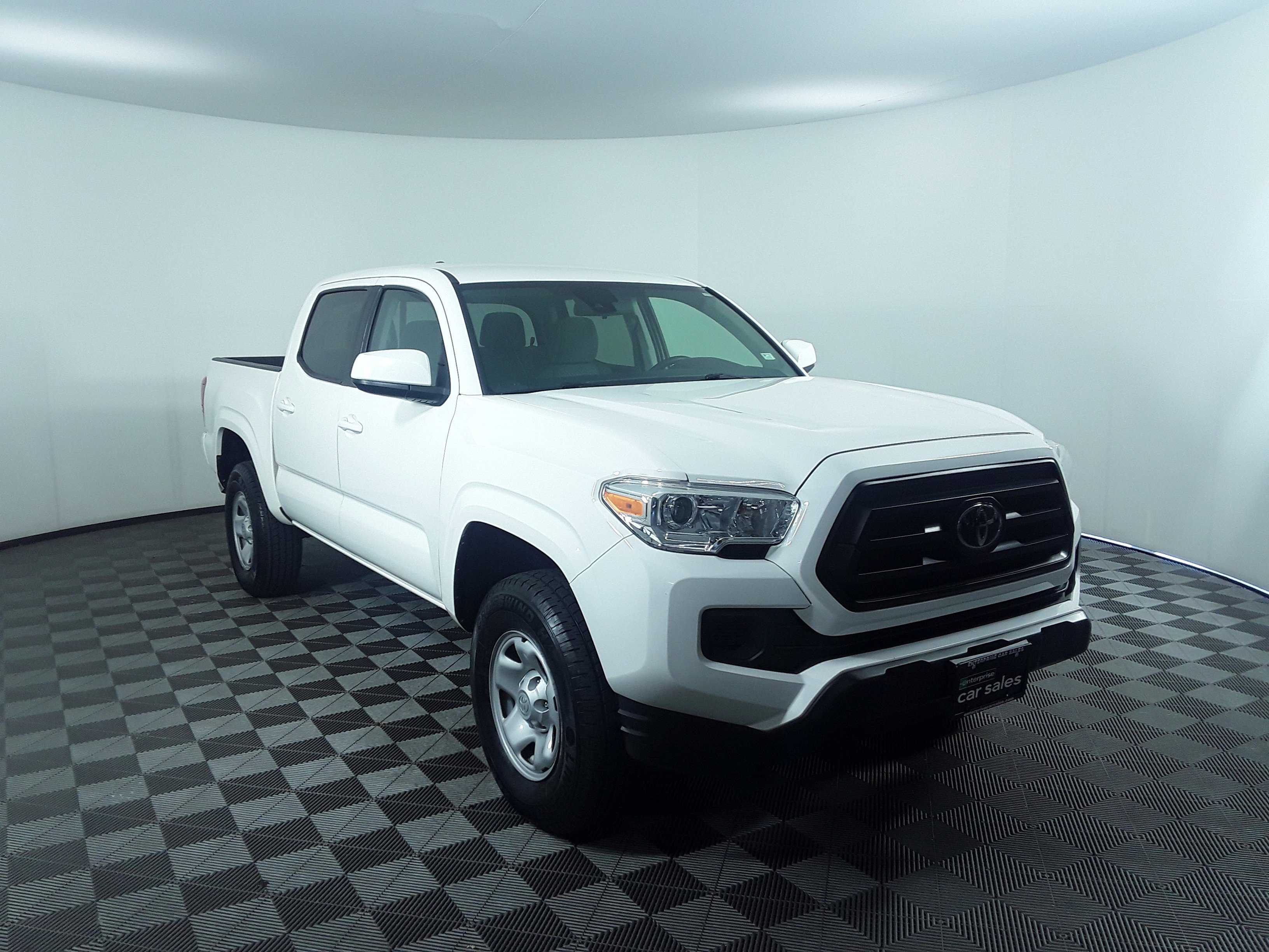 Used 2021 Toyota Tacoma 2WD SR5 Double Cab 5' Bed I4 AT