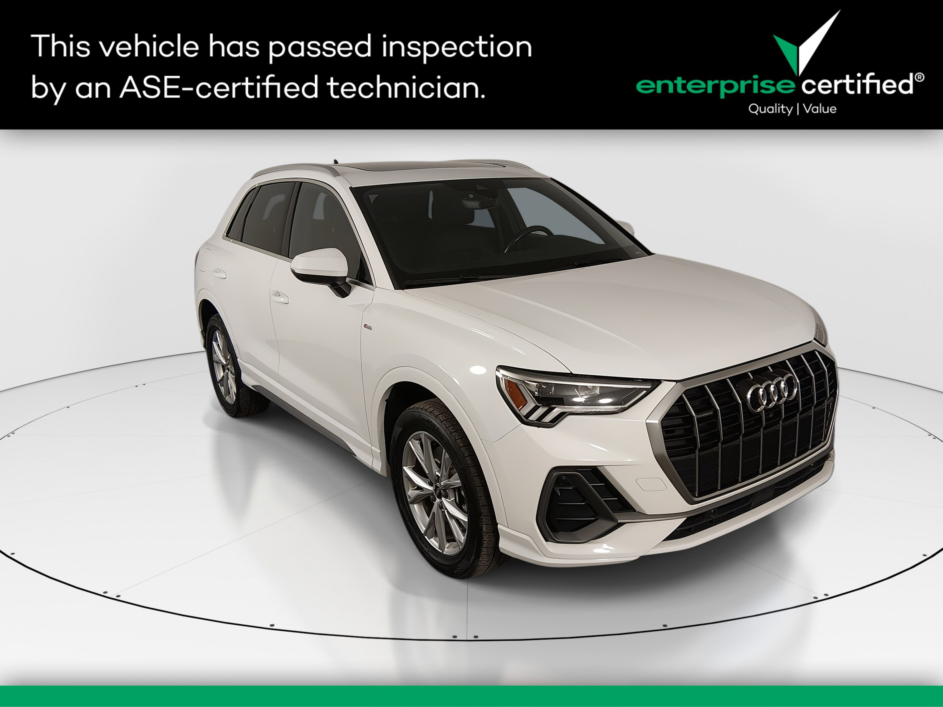 2023 Audi Q3 S Line Premium's photo