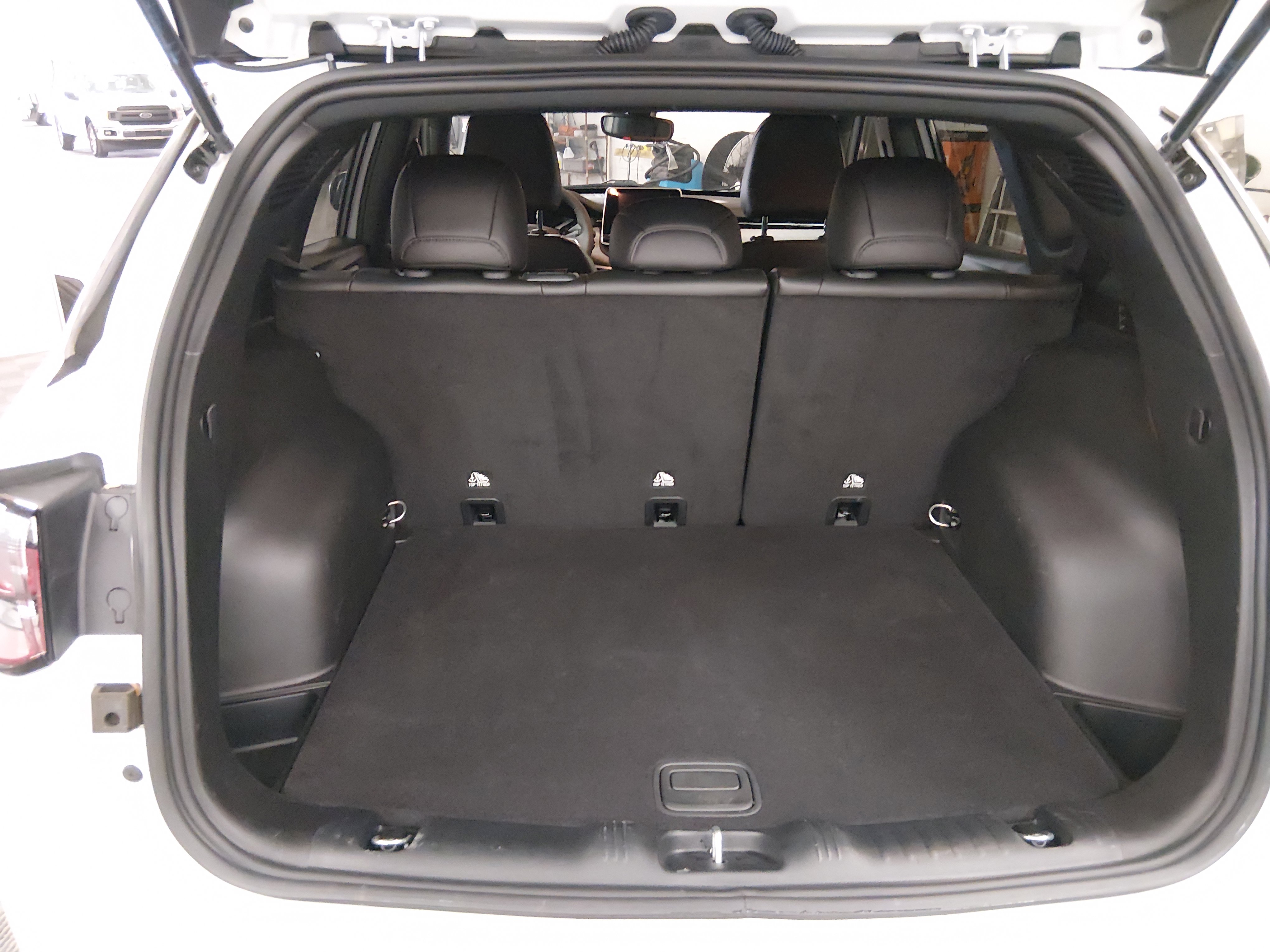2025 Jeep Compass Latitude - Photo 11