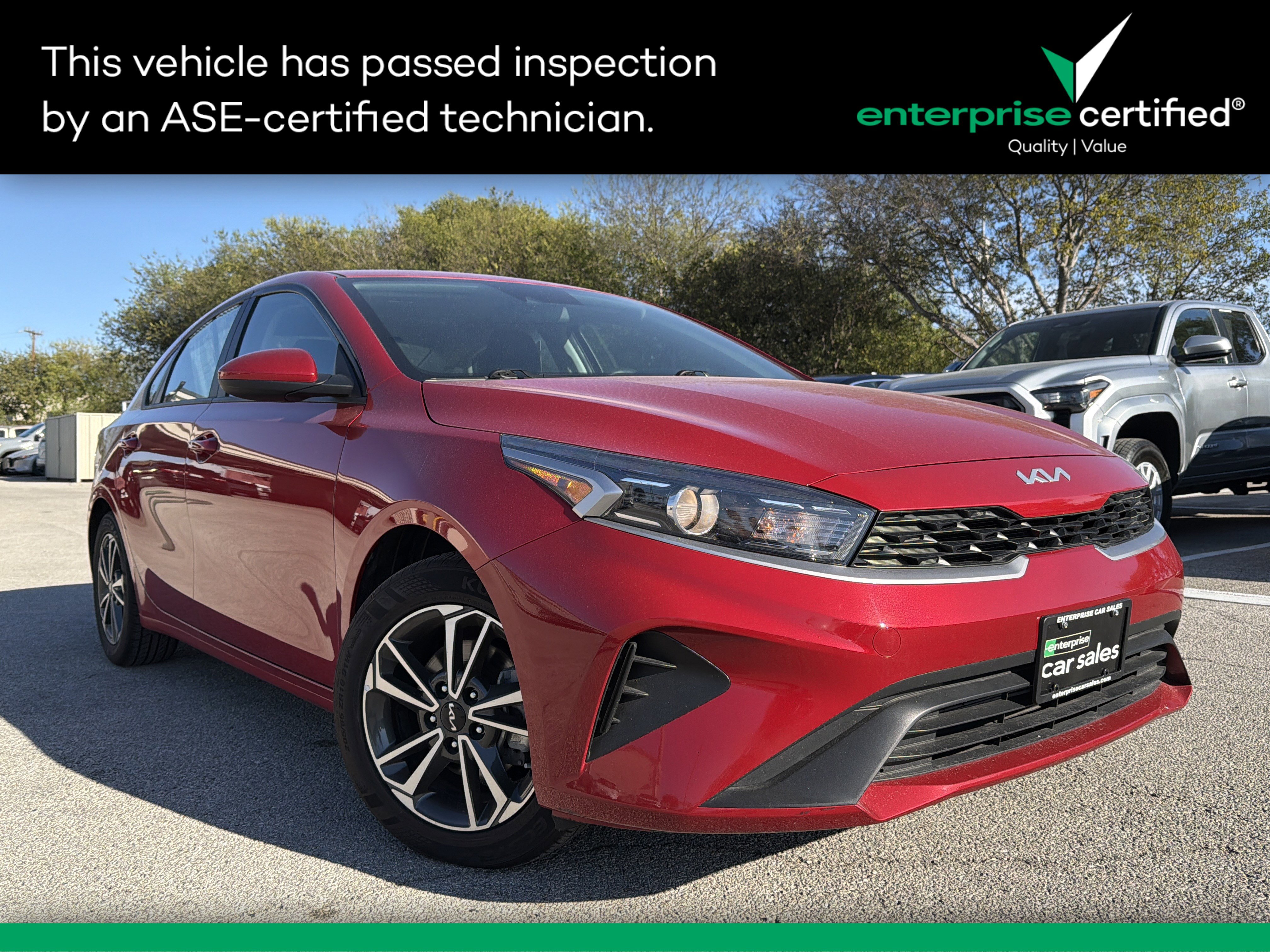 Used 2023 Kia Forte LXS IVT