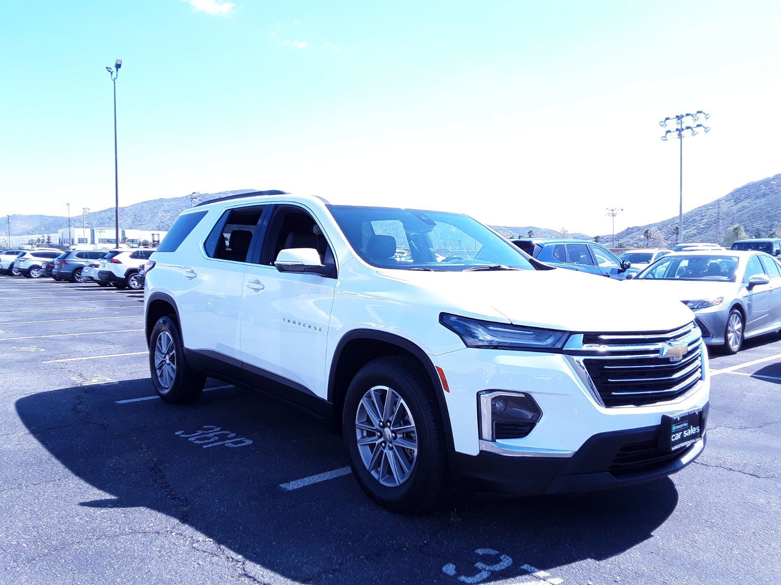 2022 Chevrolet Traverse FWD 4dr LT Leather