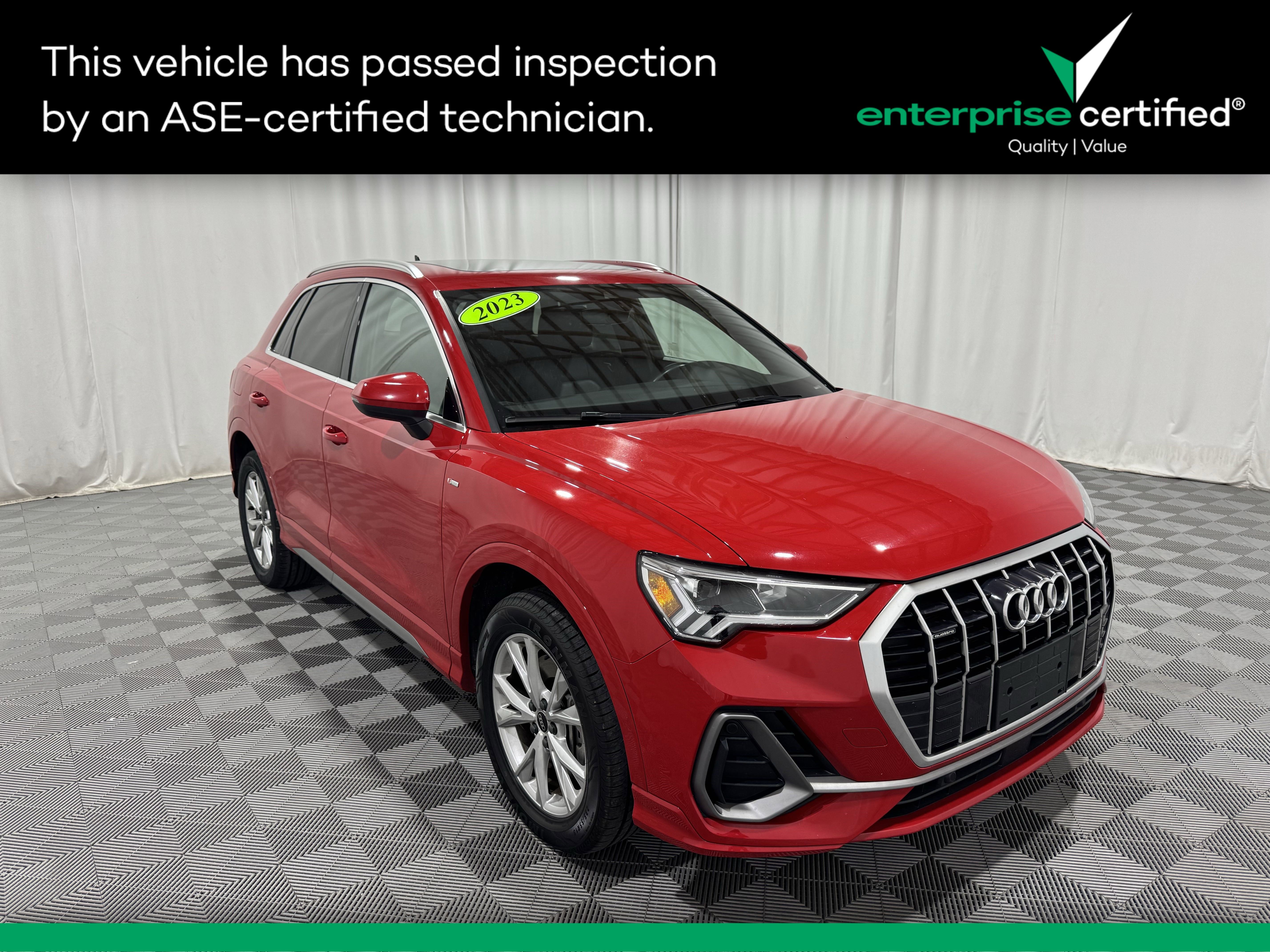 2023 Audi Q3 S line Premium 45 TFSI quattro