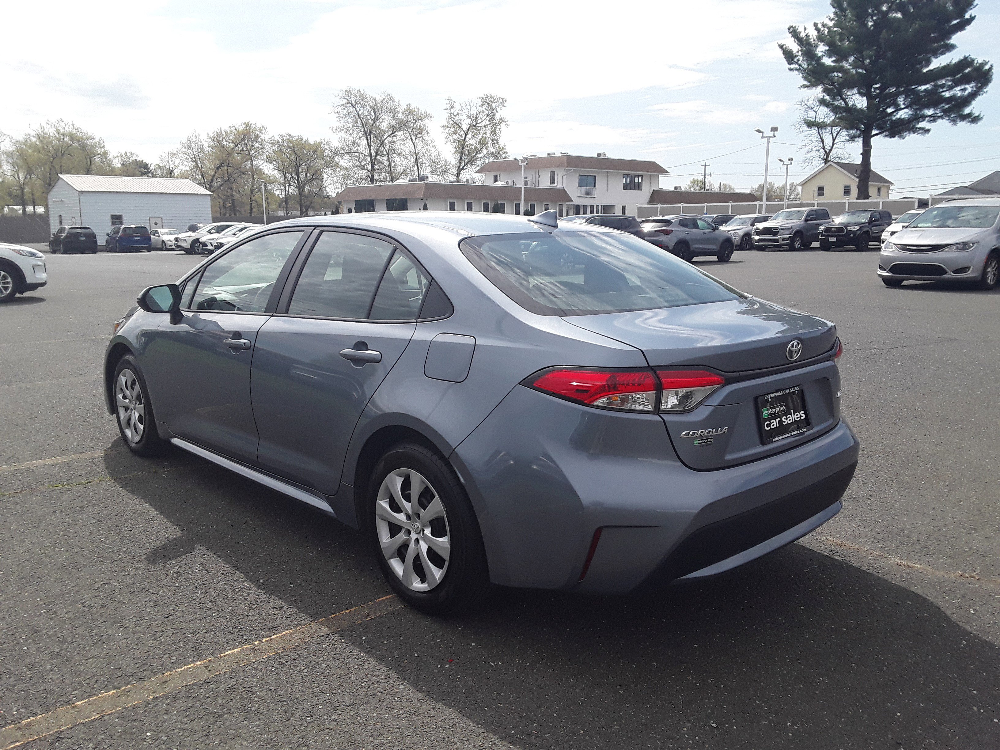 Image 4 of Used 2022 Toyota Corolla LE CVT