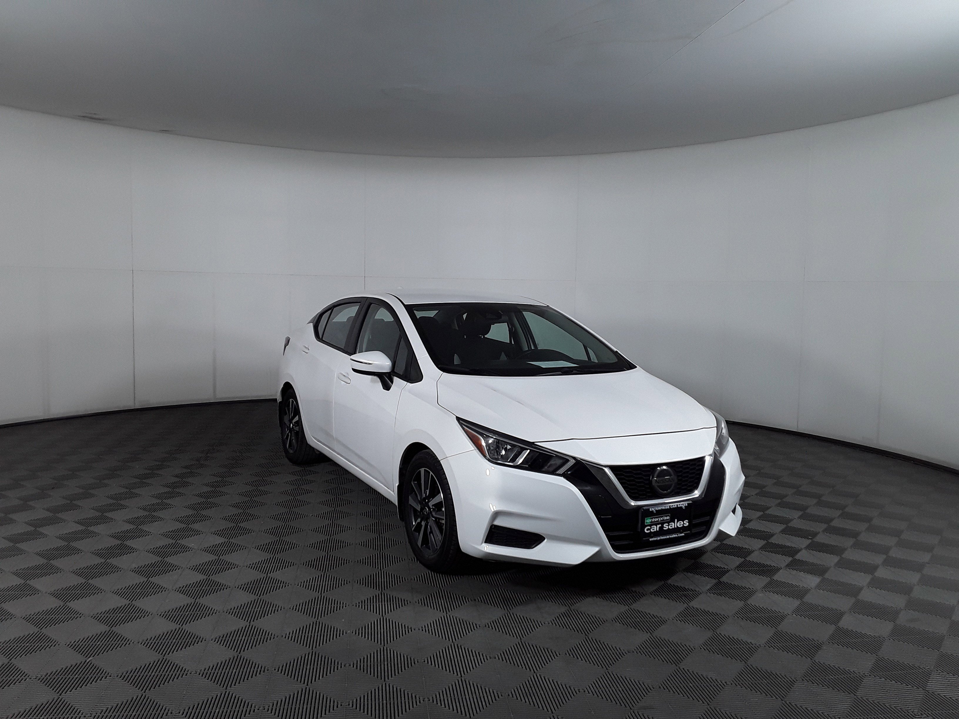 Used 2020 Nissan Versa SV CVT