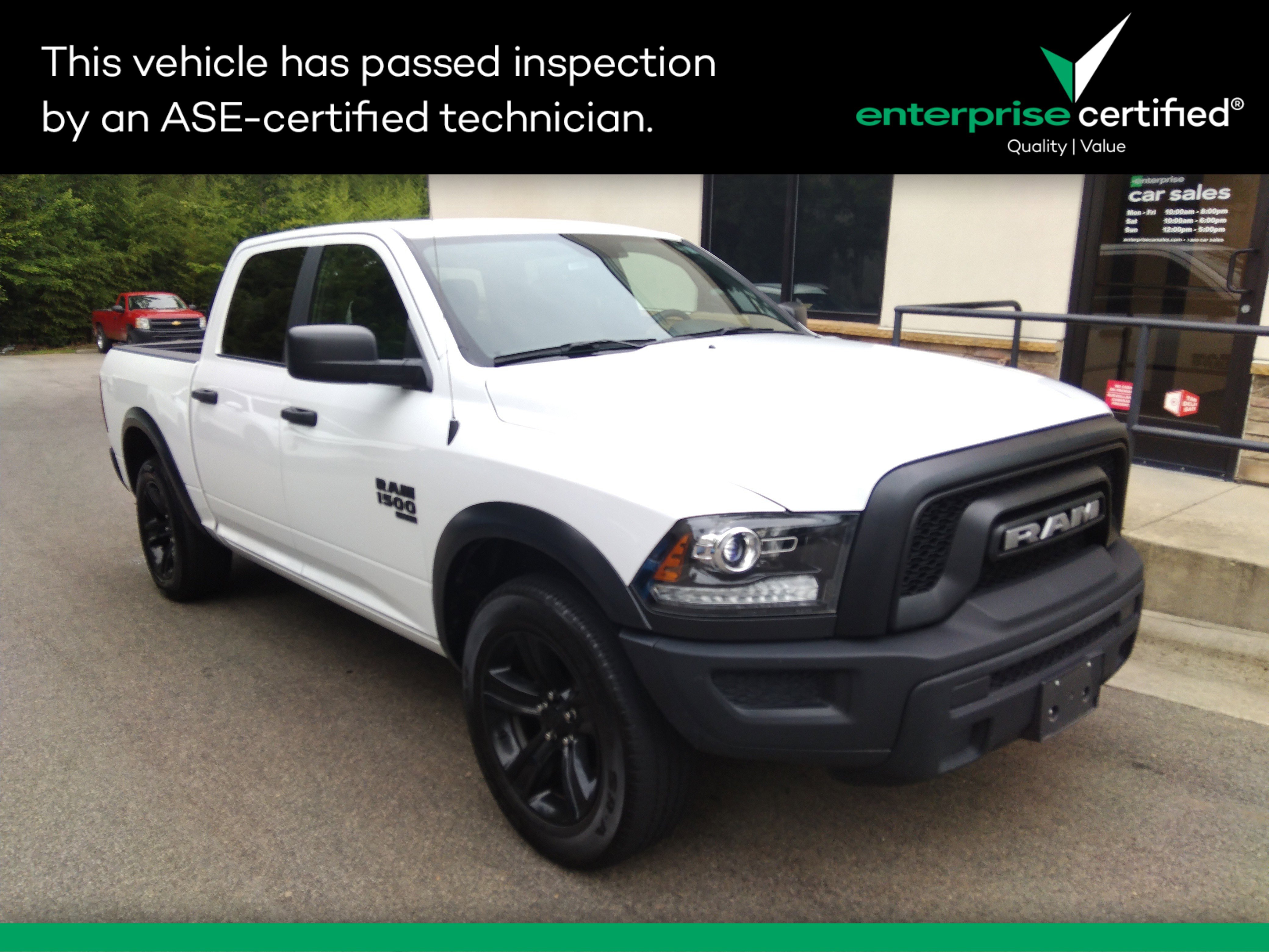 2024 Ram 1500 Classic Warlock 4x2 Crew Cab 5'7
