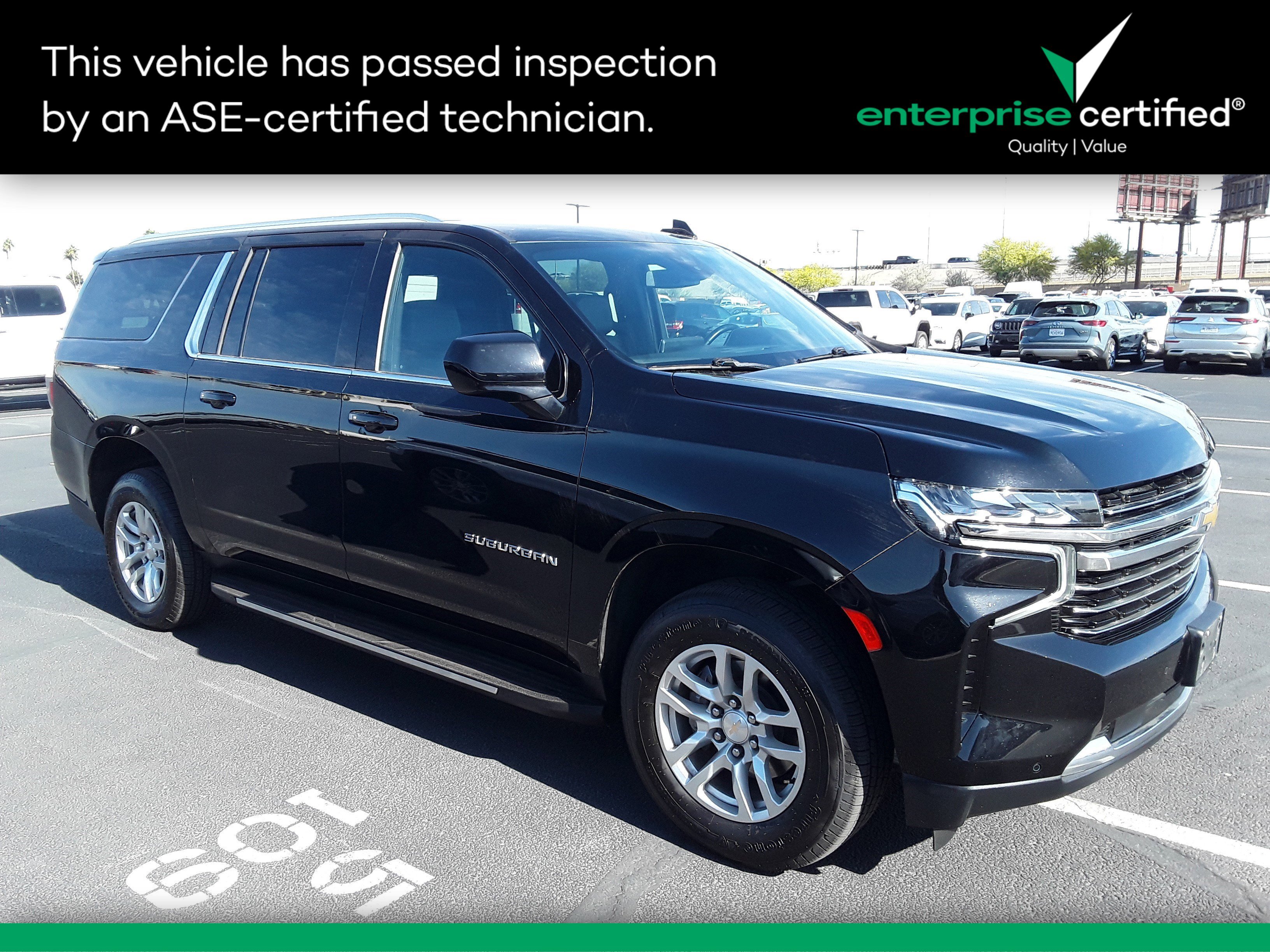 2023 Chevrolet Suburban 4WD 4dr LT